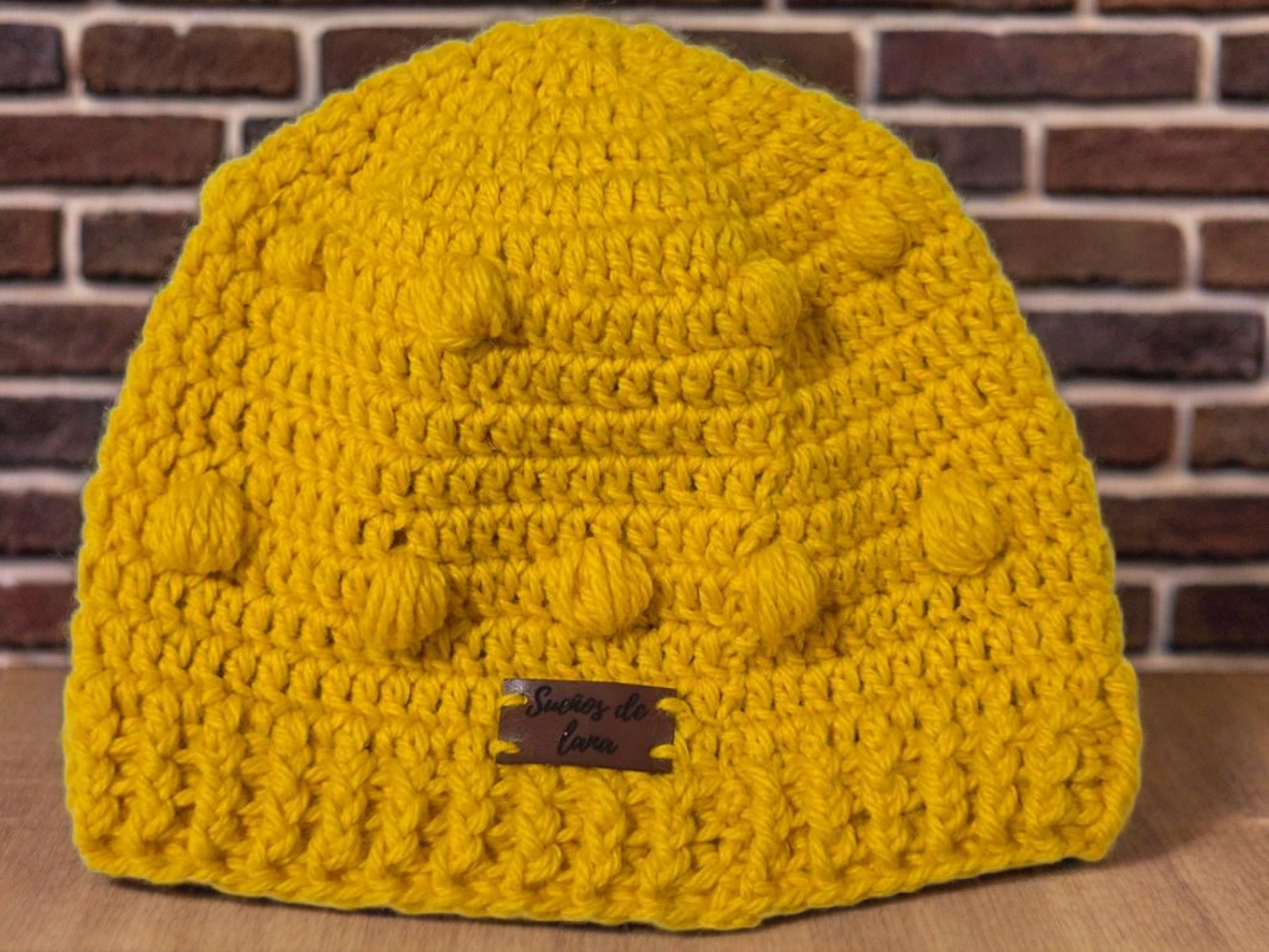 Gorro de lana tejida en crochet