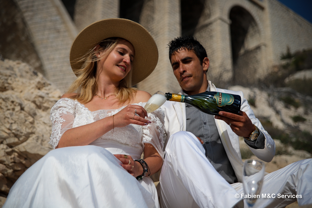 couverture évènement  mariage  Formule 3 photo de couple, groupe vin d'honneur préparatif  et soirée