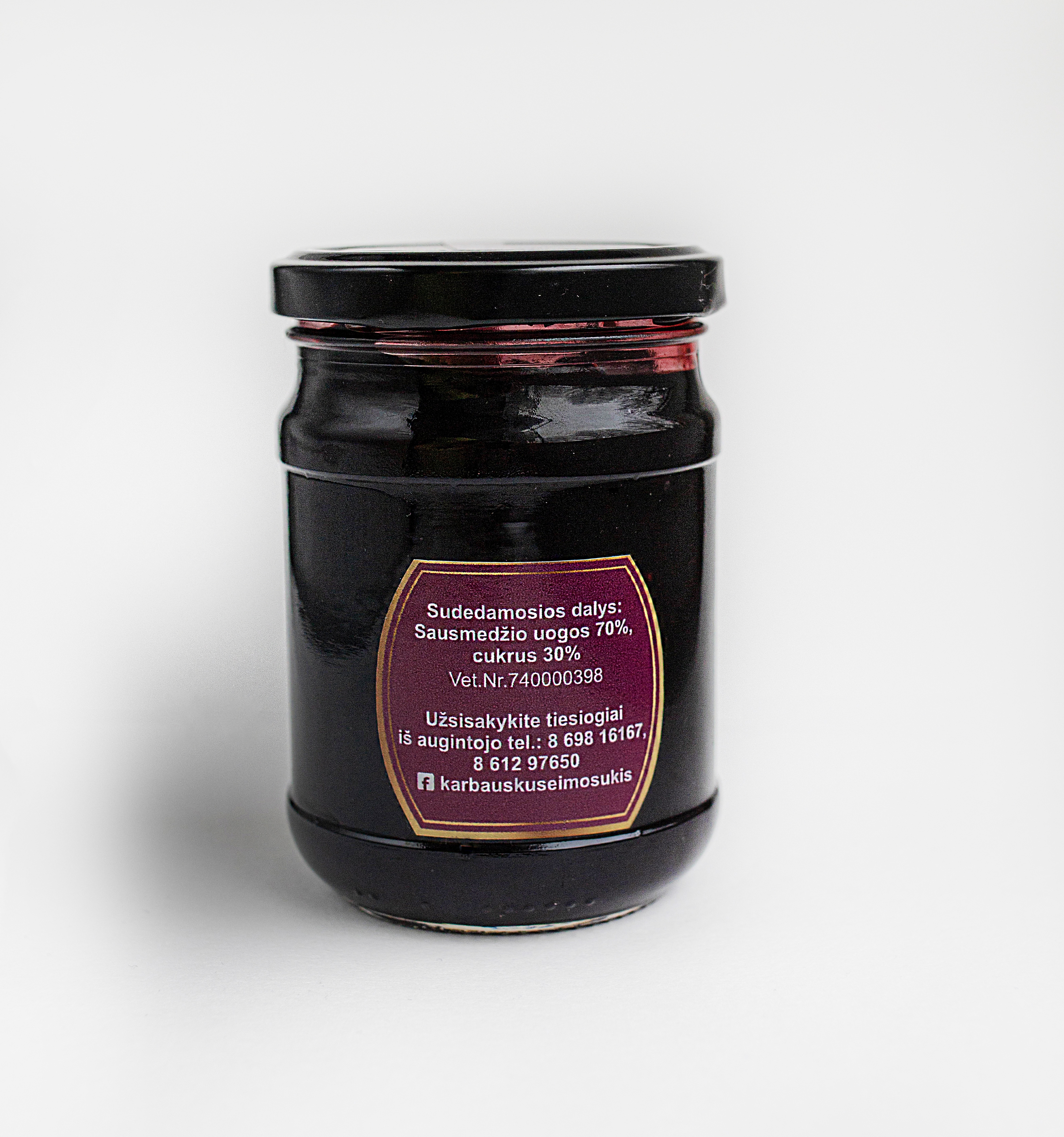 Sausmedžio uogų džemas