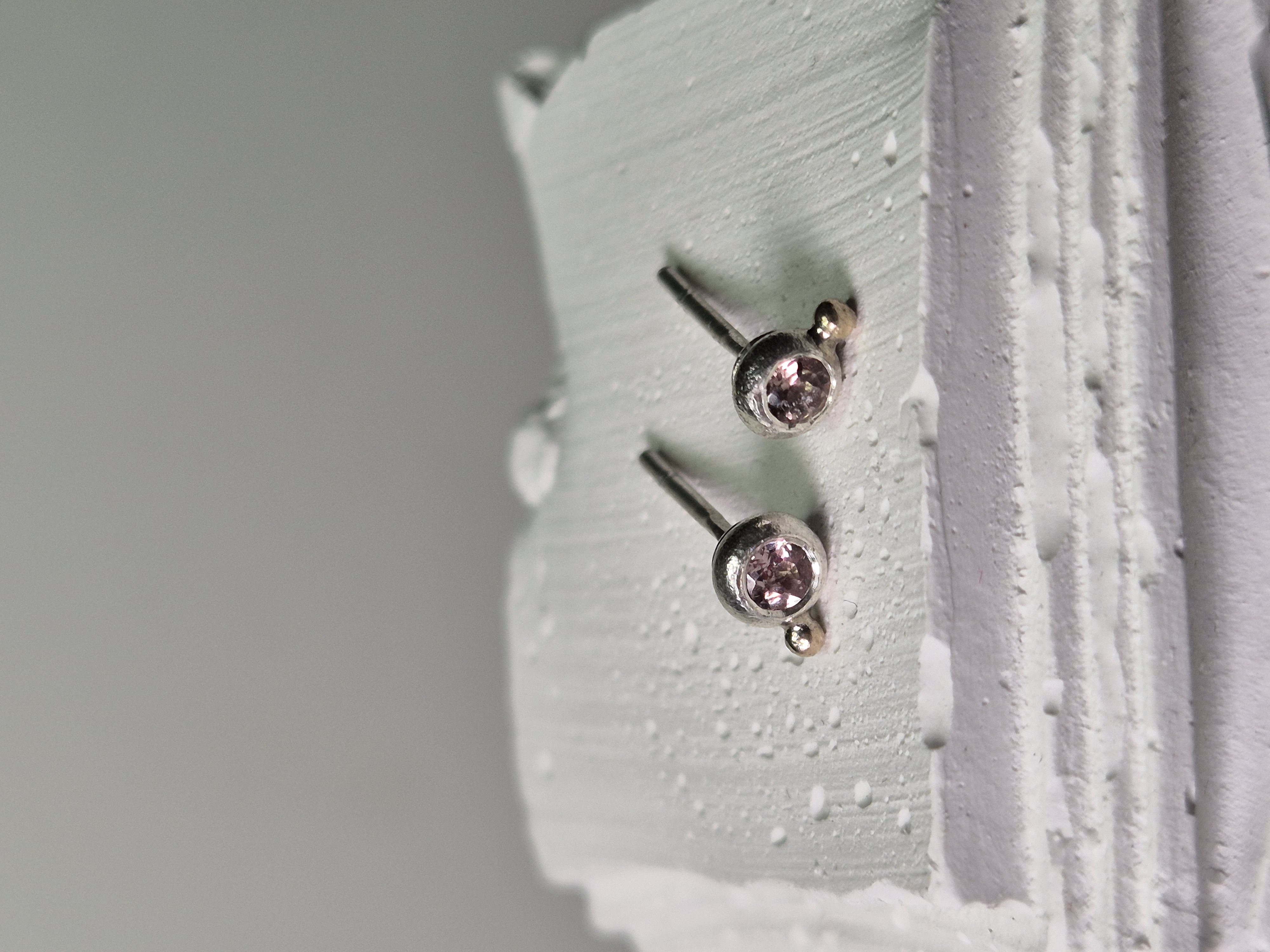 Burbuliukai auskariukai