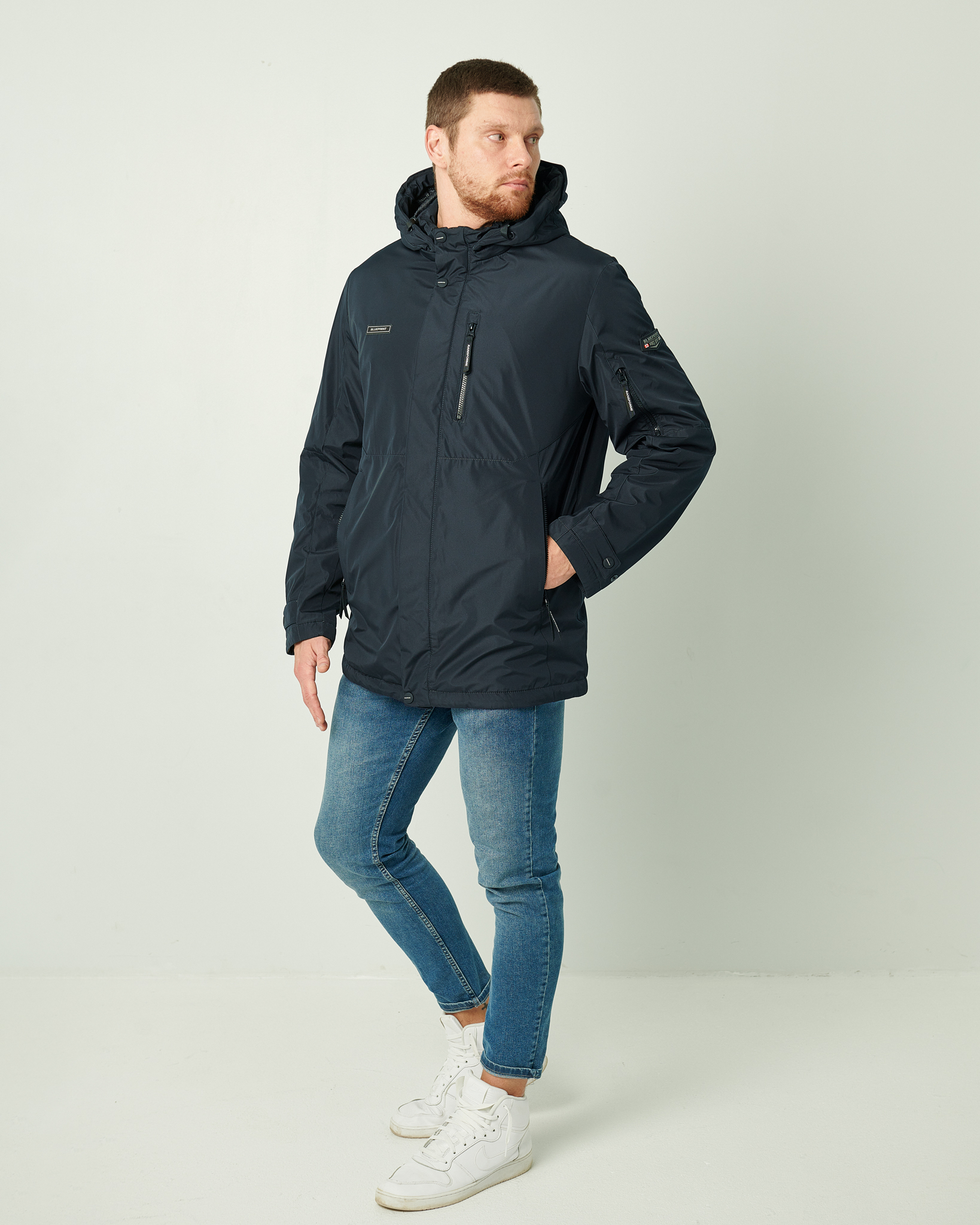 Klasikinė demisezoninė mėlynos spalvos striukė B03