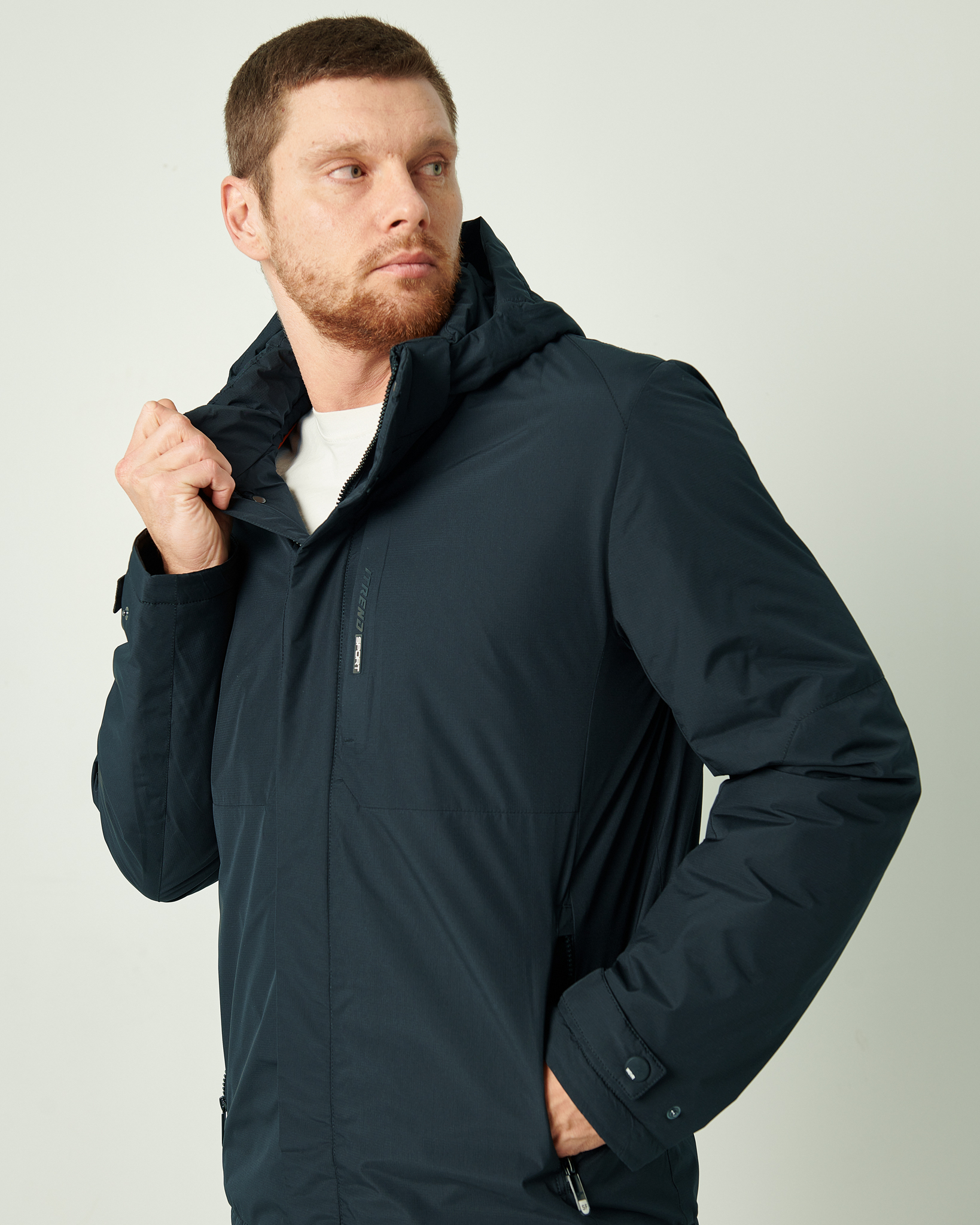 Demisezoninė mėlynos spalvos striukė D018