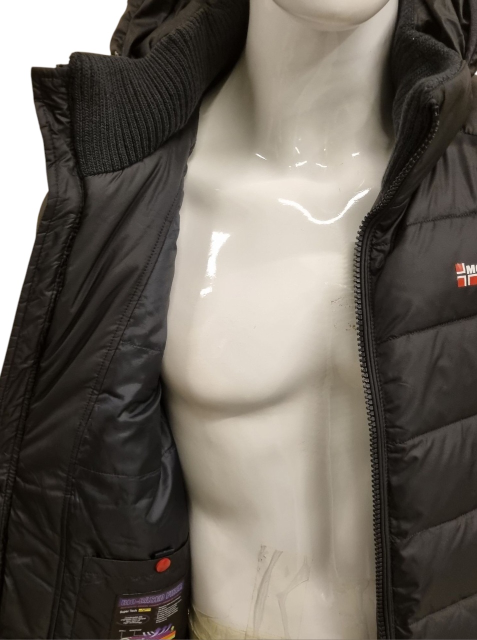 Dygsniuota žieminė striukė su kupranugariaus vilna L01515