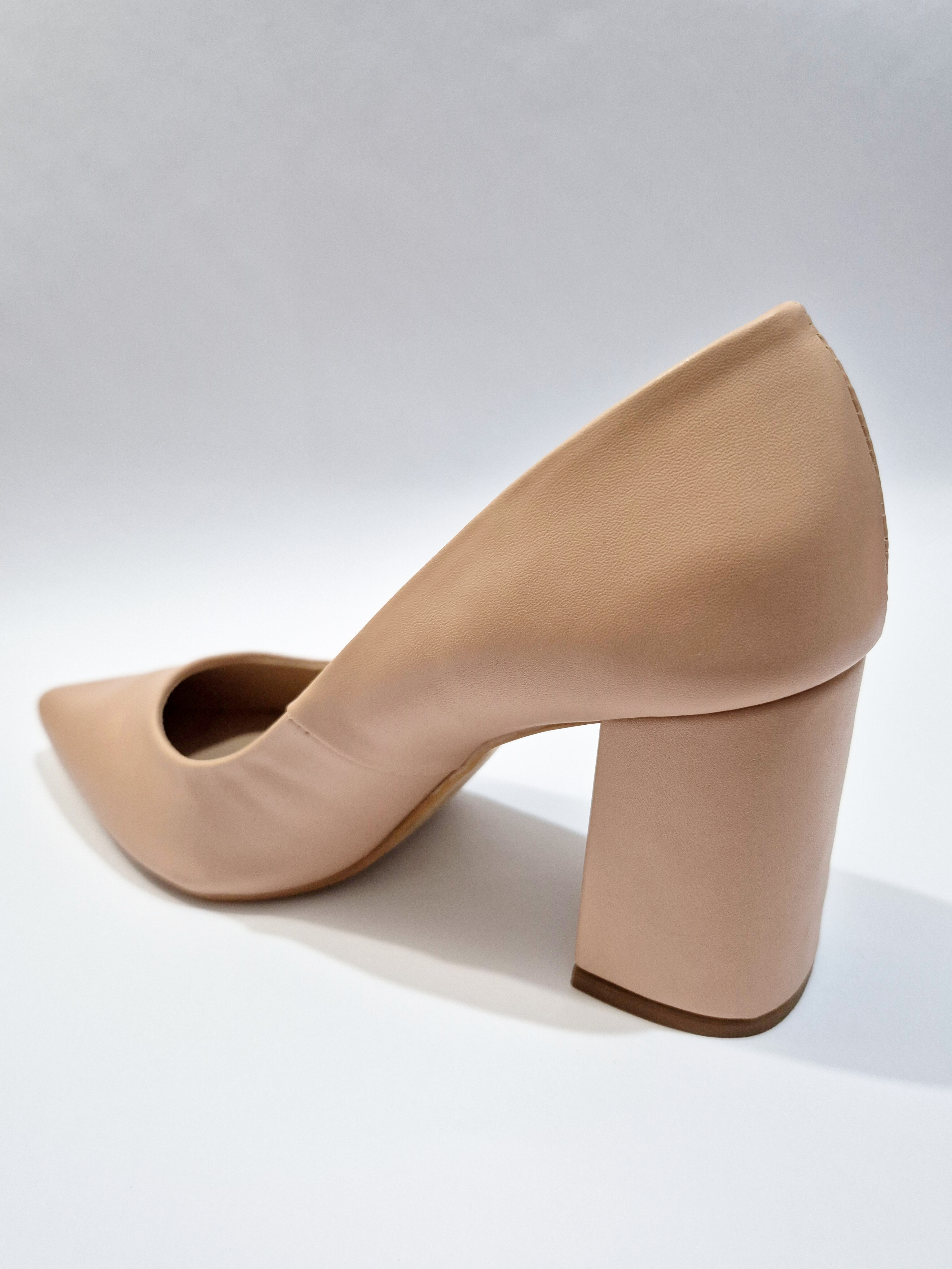 Scarpin Salto Bloco Nude