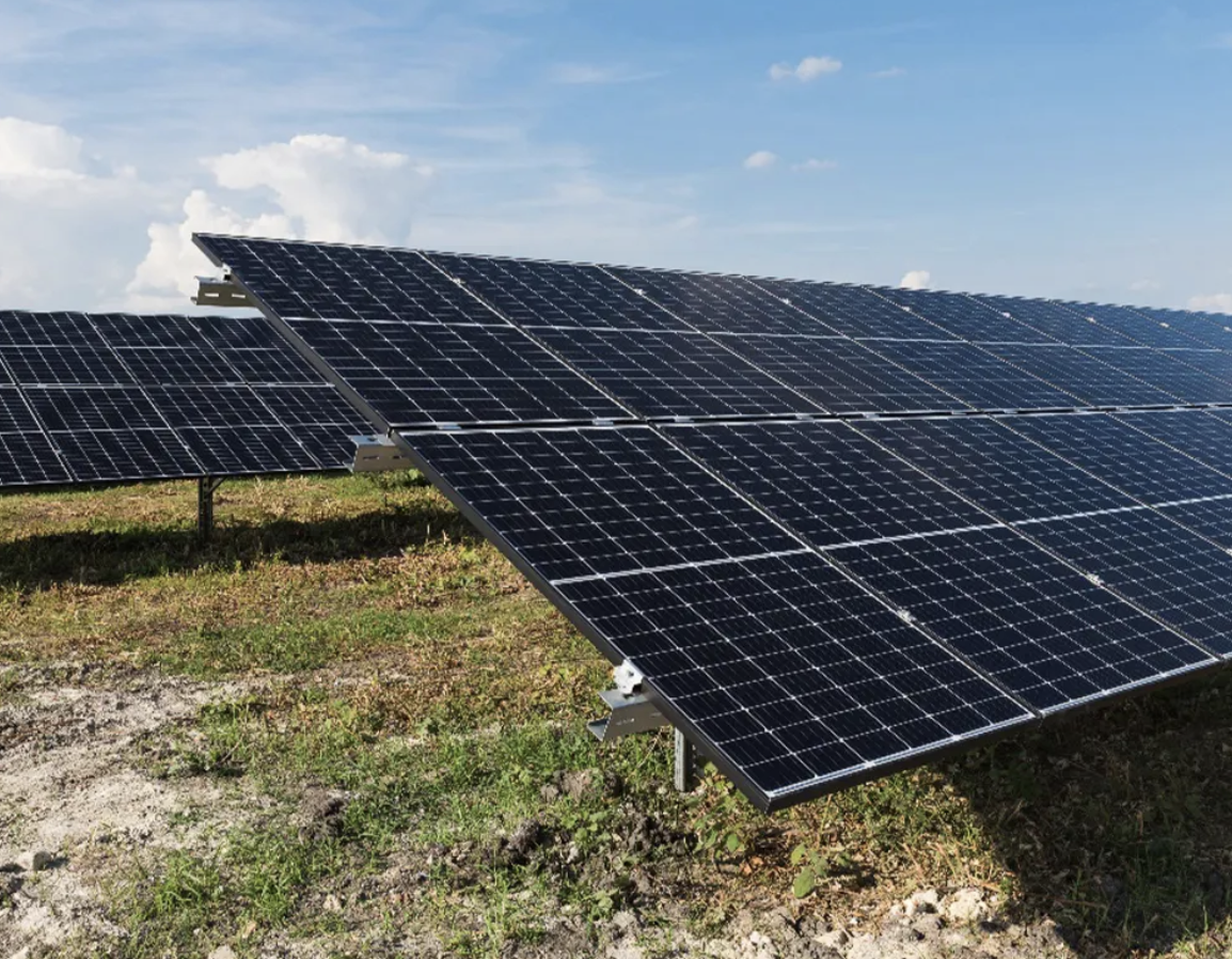 SP-308 : 166mm Solar Panel (350W, M6 Wafer, 21.5% Efficiency, PID Resistance)