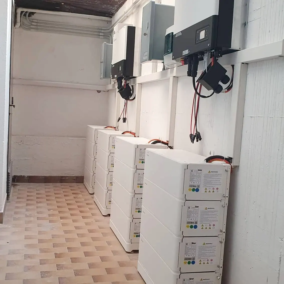 SP-311 : OEM Trina Solar Panel (550W, Multi-Busbar Design, 21.6% Efficiency)