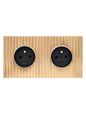 Double Wall Socket