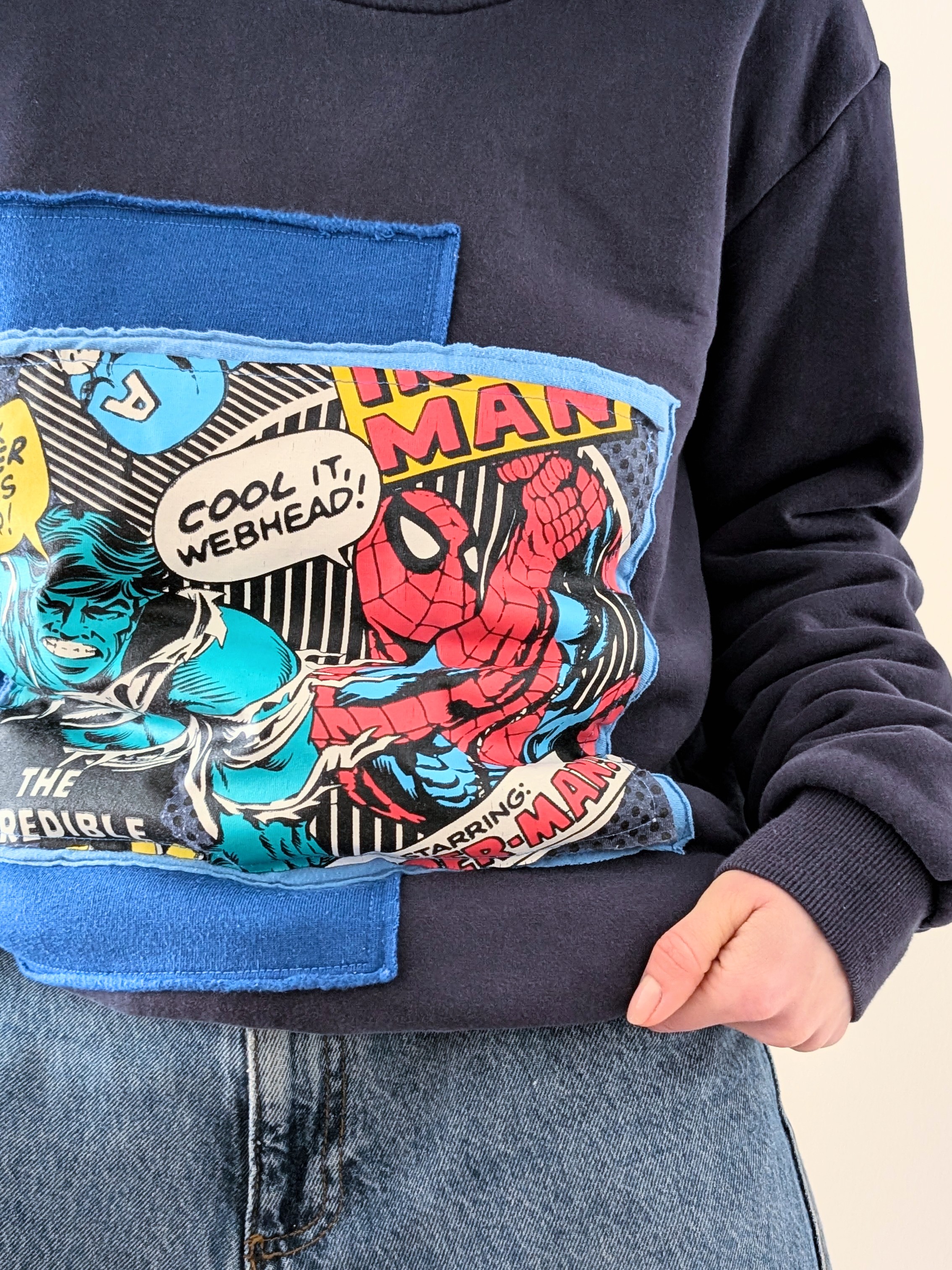 Hulk never gives up Sweatshirt 