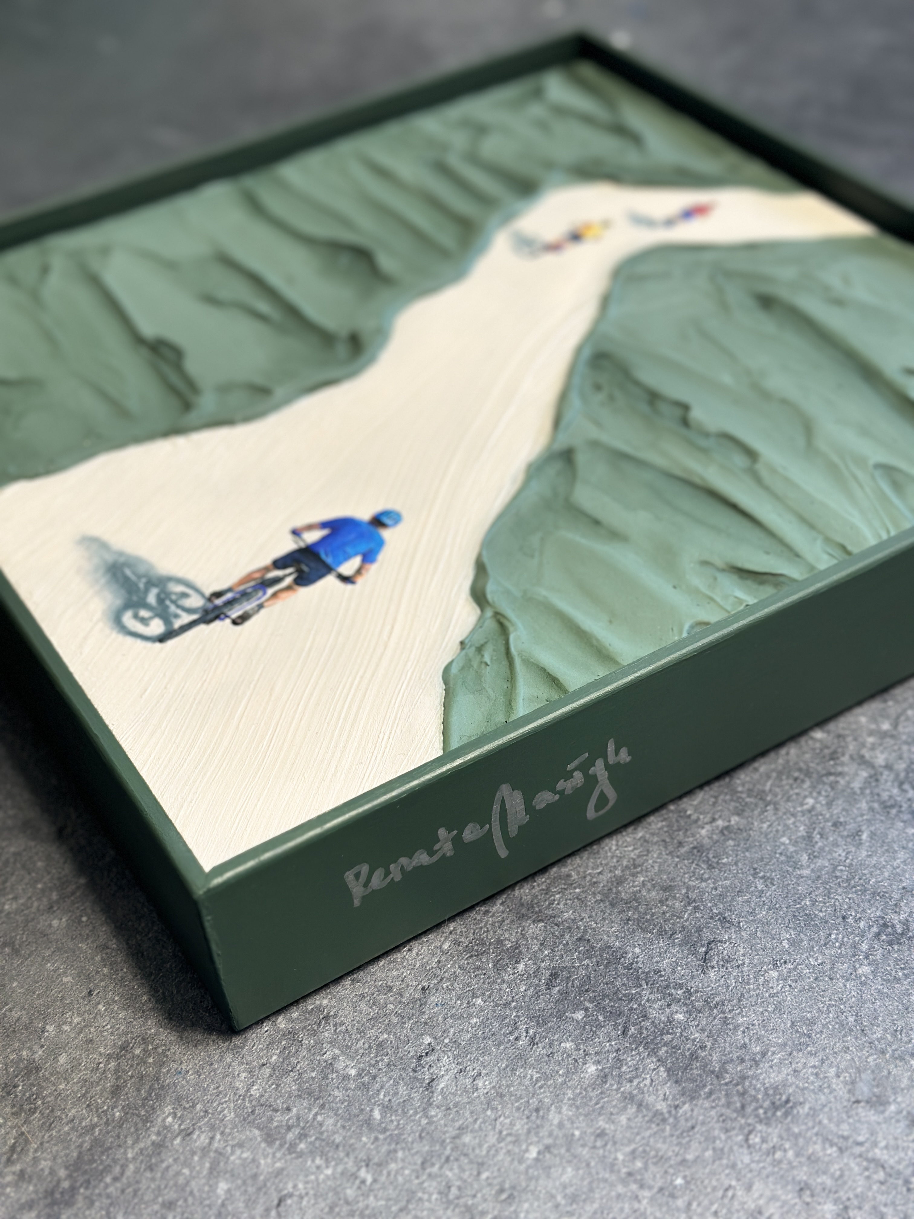 MTB2 - Color Box