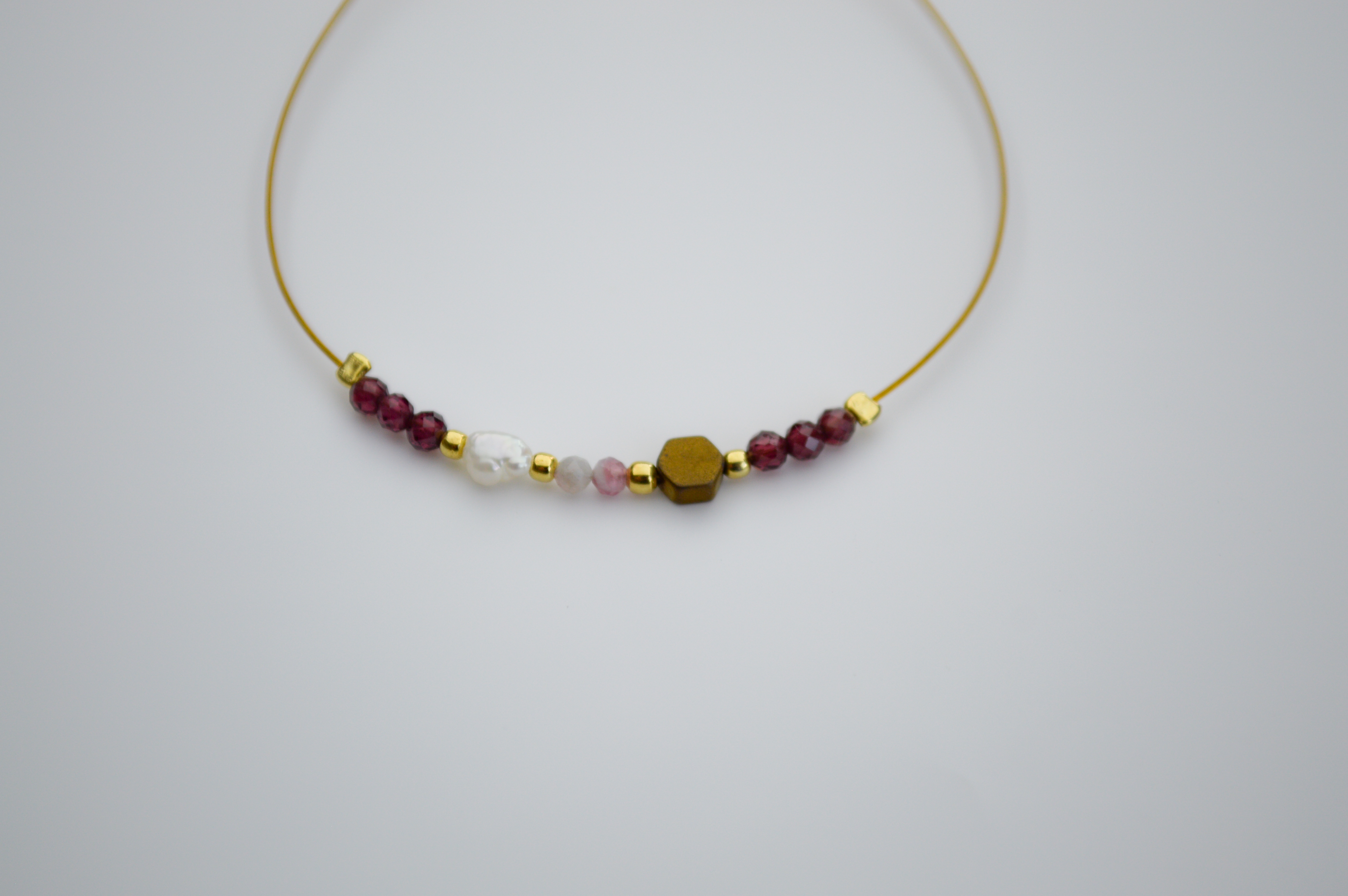 Apyrankė "Savirealizacija" aukso spalva