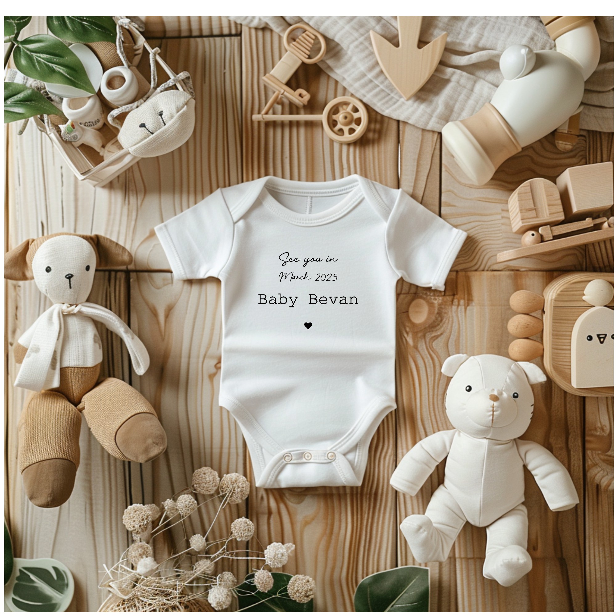 Personalised Custom Baby Name Vest heart Baby Grow Bodysuit Reveal Announcement