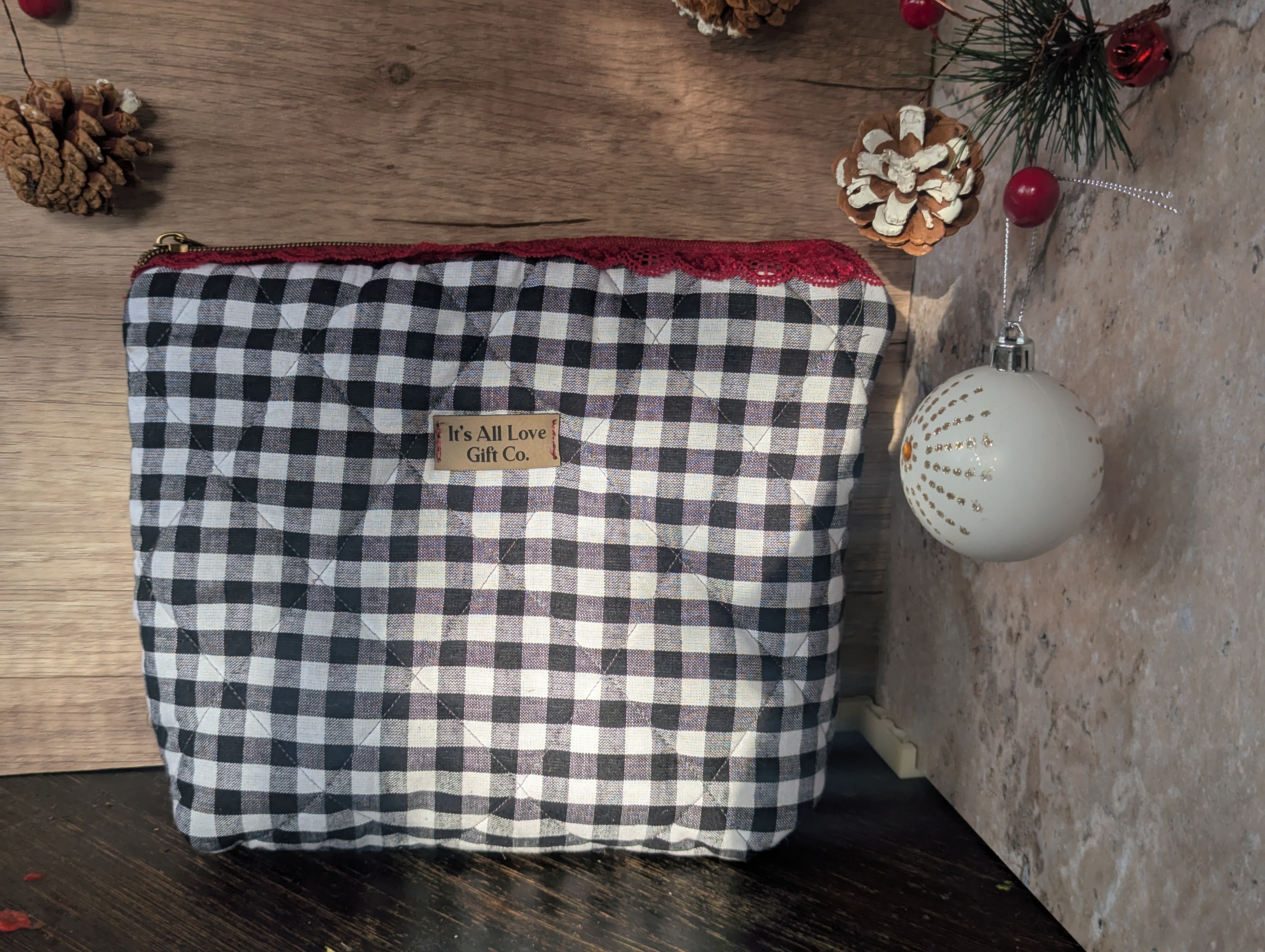 Extremely Limited! Christmas Gingham Gift Set (5 Total) | Slow-Made Trio
