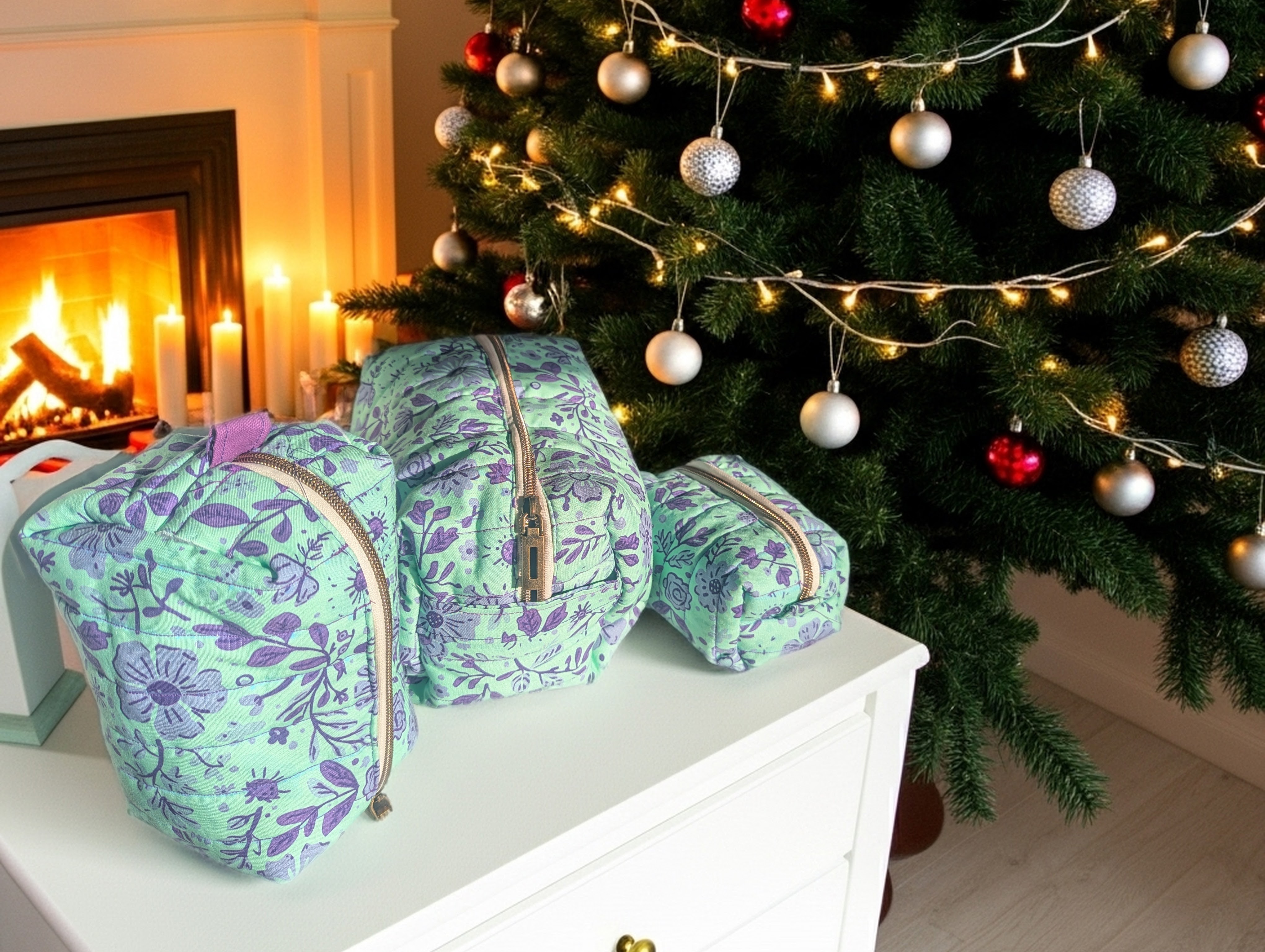 Quilted Zipper Cosmetic Bag | Structured Makeup Organizer | RN-Designed Travel Pouch