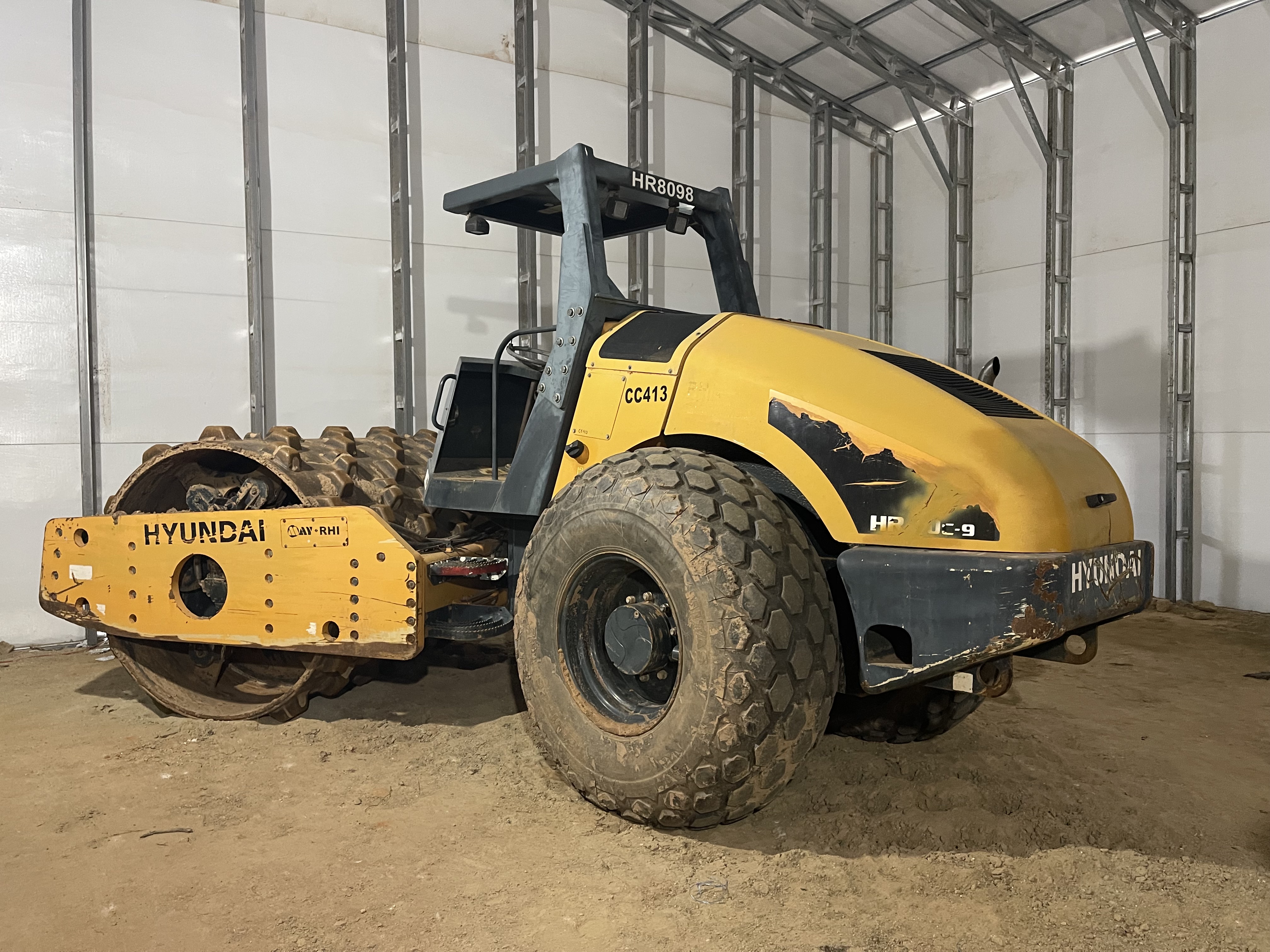 2016 Hyundai HR120C-9 Padfoot Roller