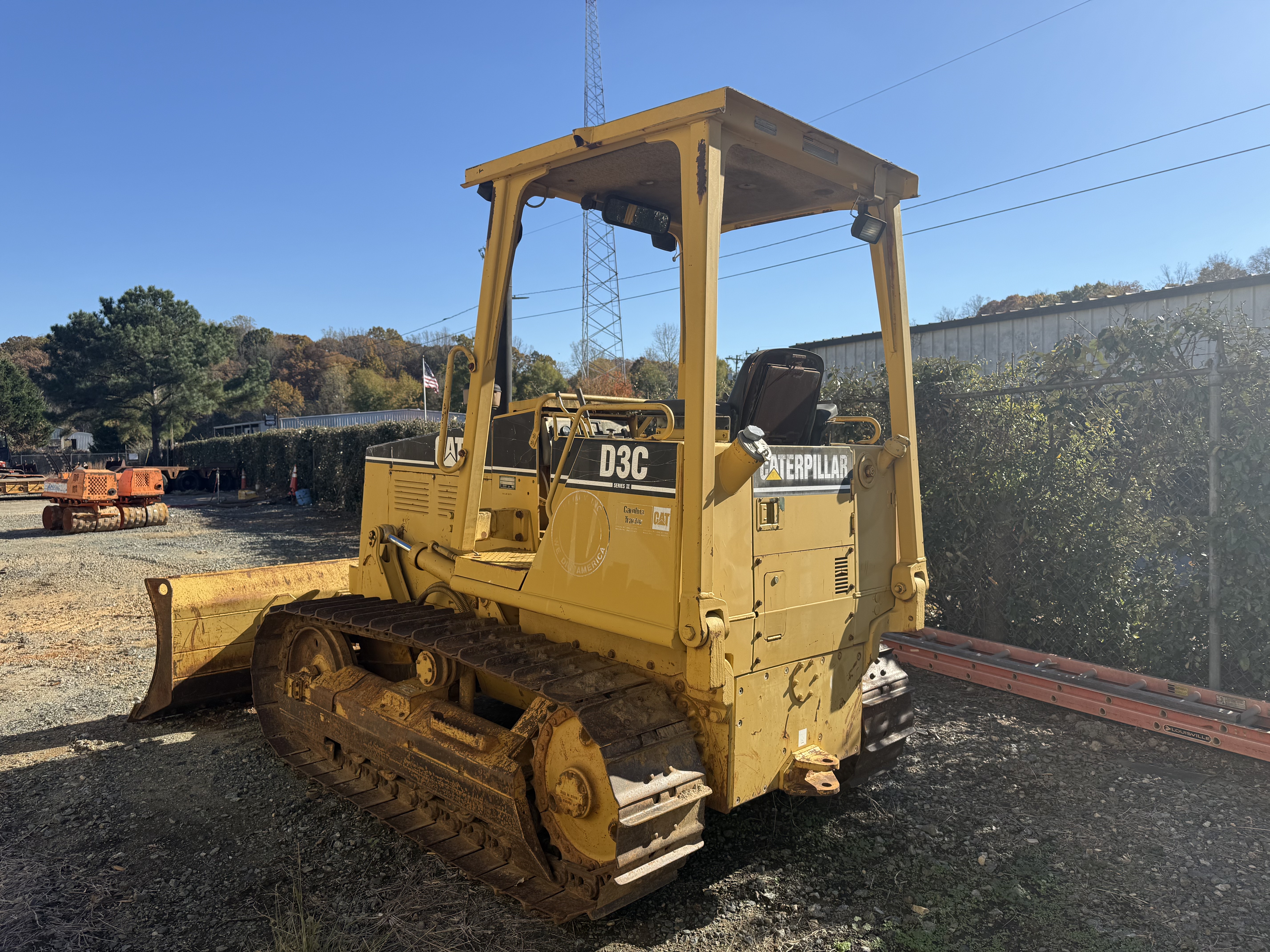 1997 CATERPILLAR D3C DOZER