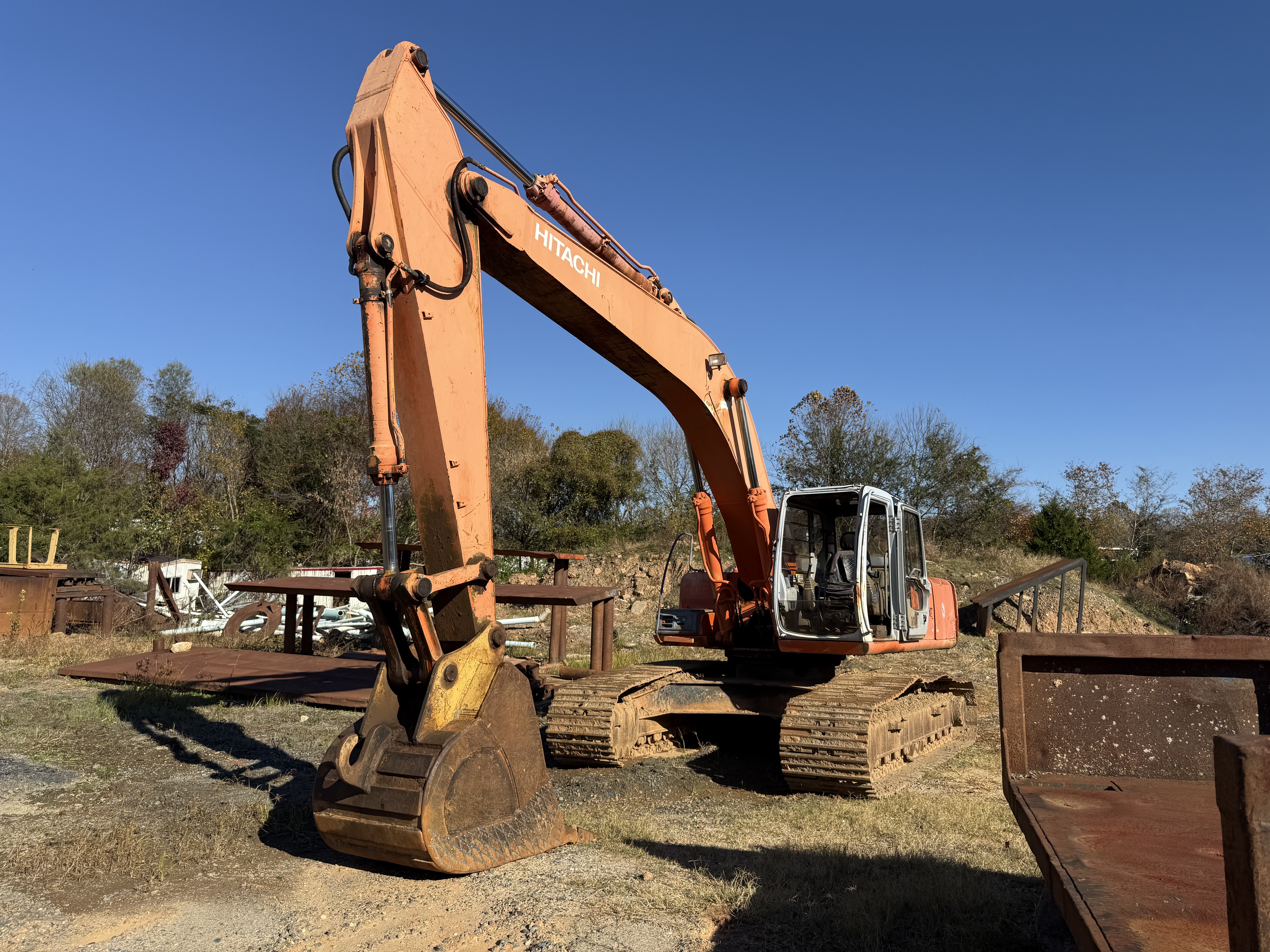 1995 HITACHI EX270 LC HYDRAULIC EXCAVATOR