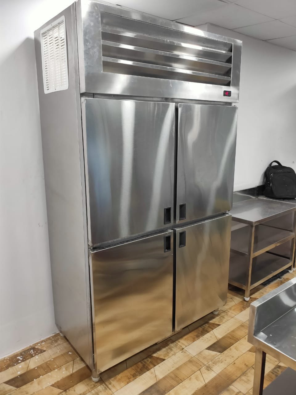 4 Door Vertical Deep Freezer