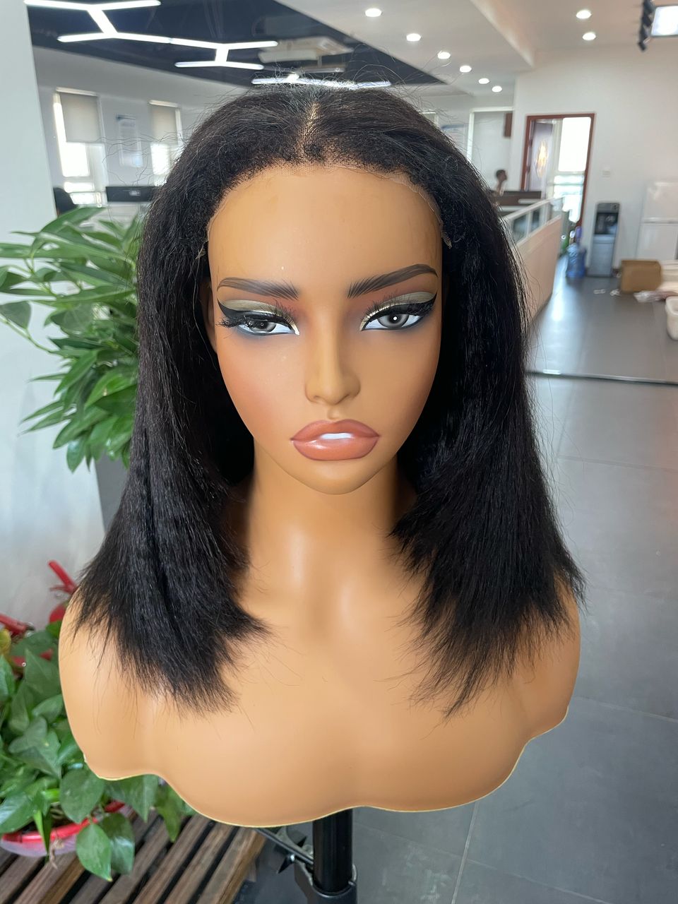Kinky Straight Black Human Hair Bob Cut Wig