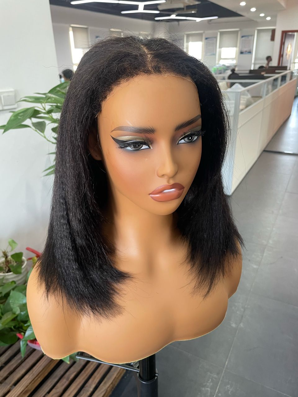 Kinky Straight Black Human Hair Bob Cut Wig