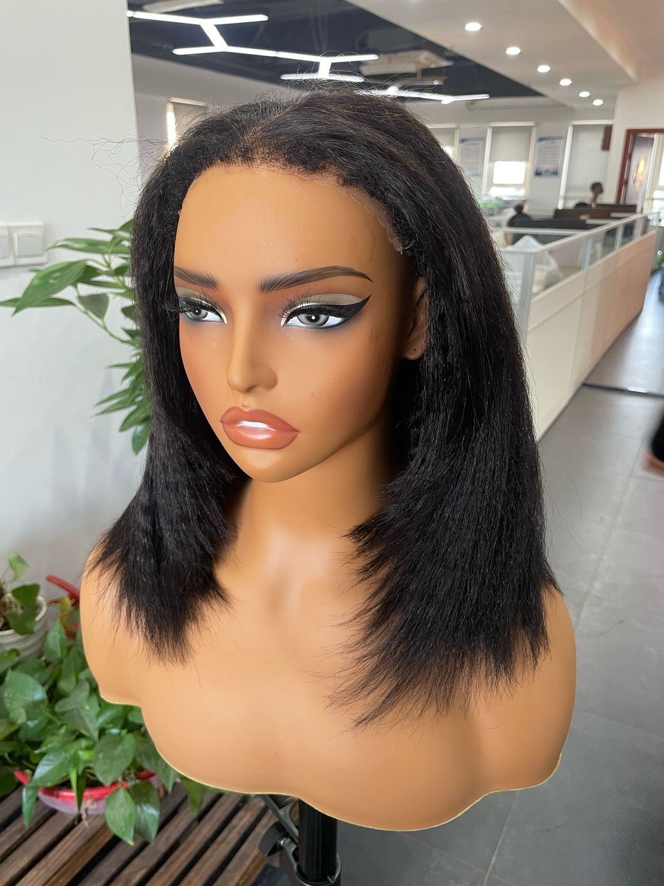 Kinky Straight Black Human Hair Bob Cut Wig