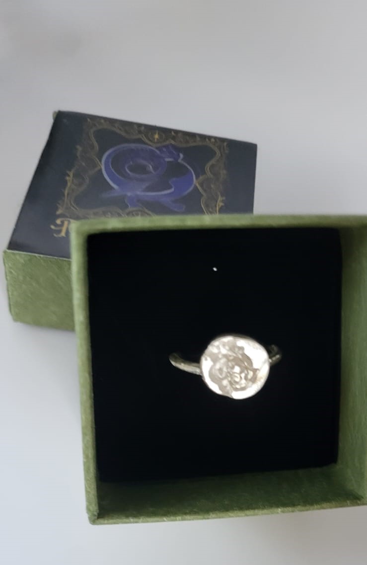 Elegant Medieval Wax Stamp Ring