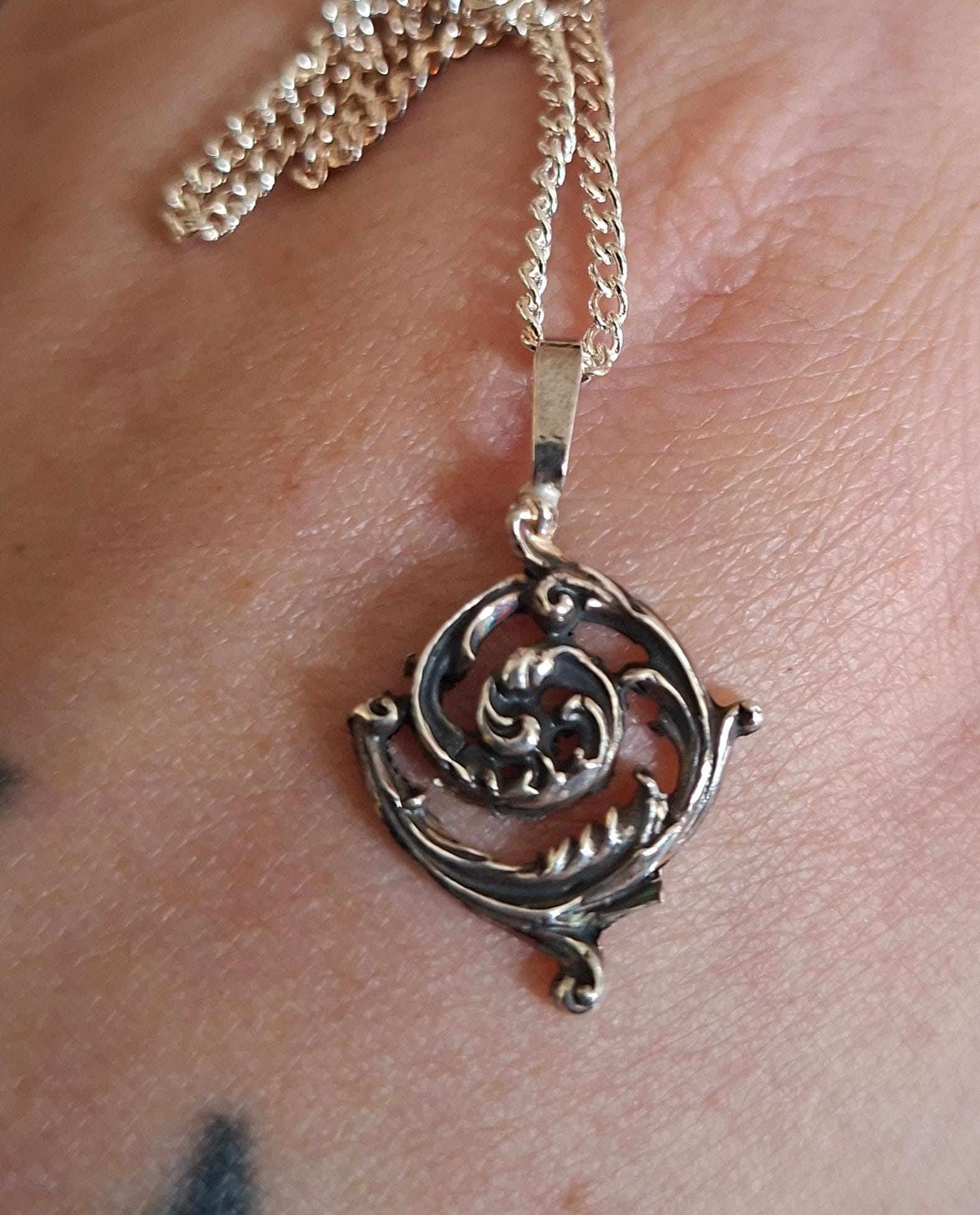 Filigree Forever Medium Silver Pendant
