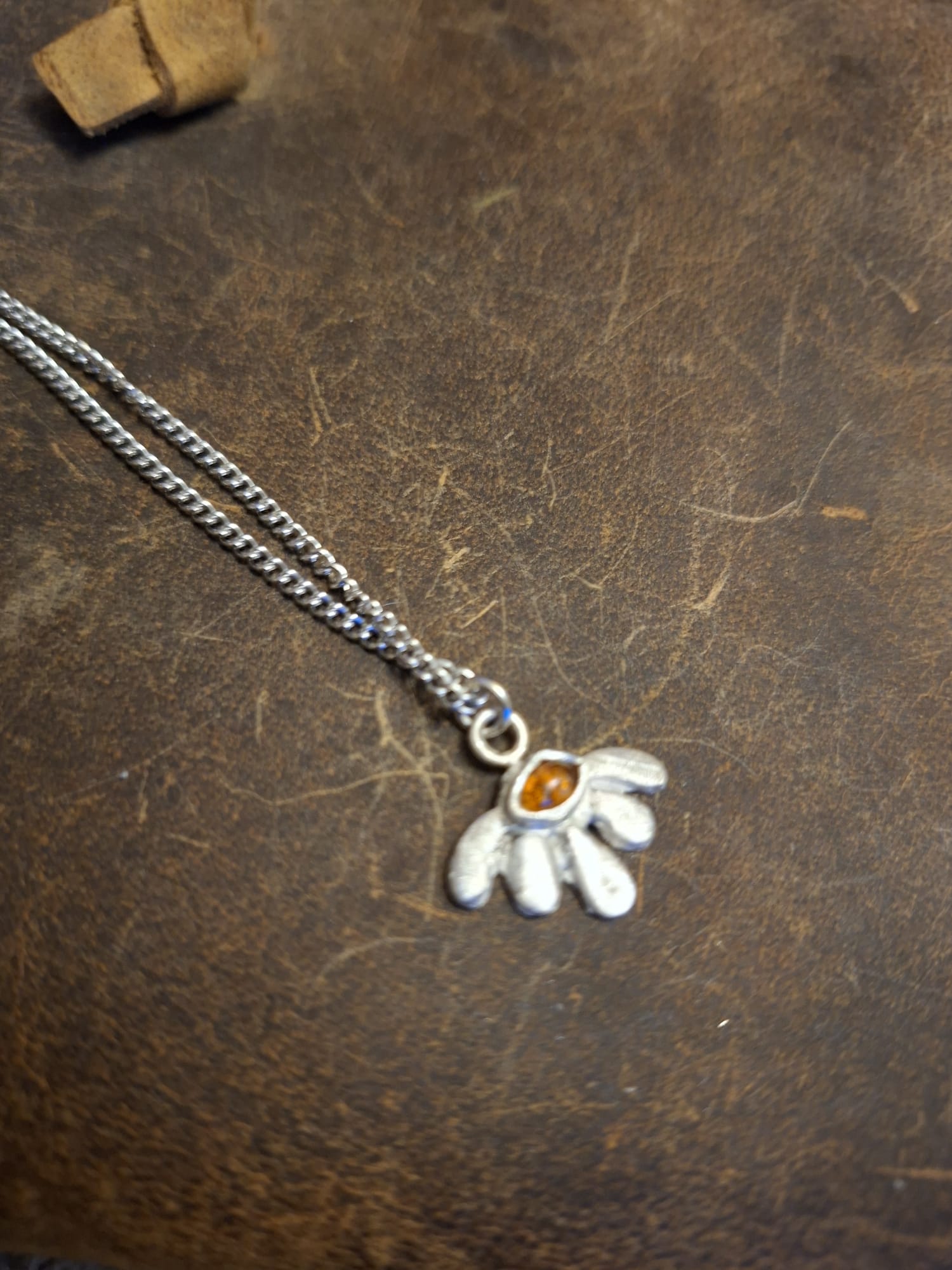 Silver Flower Pendant Necklace