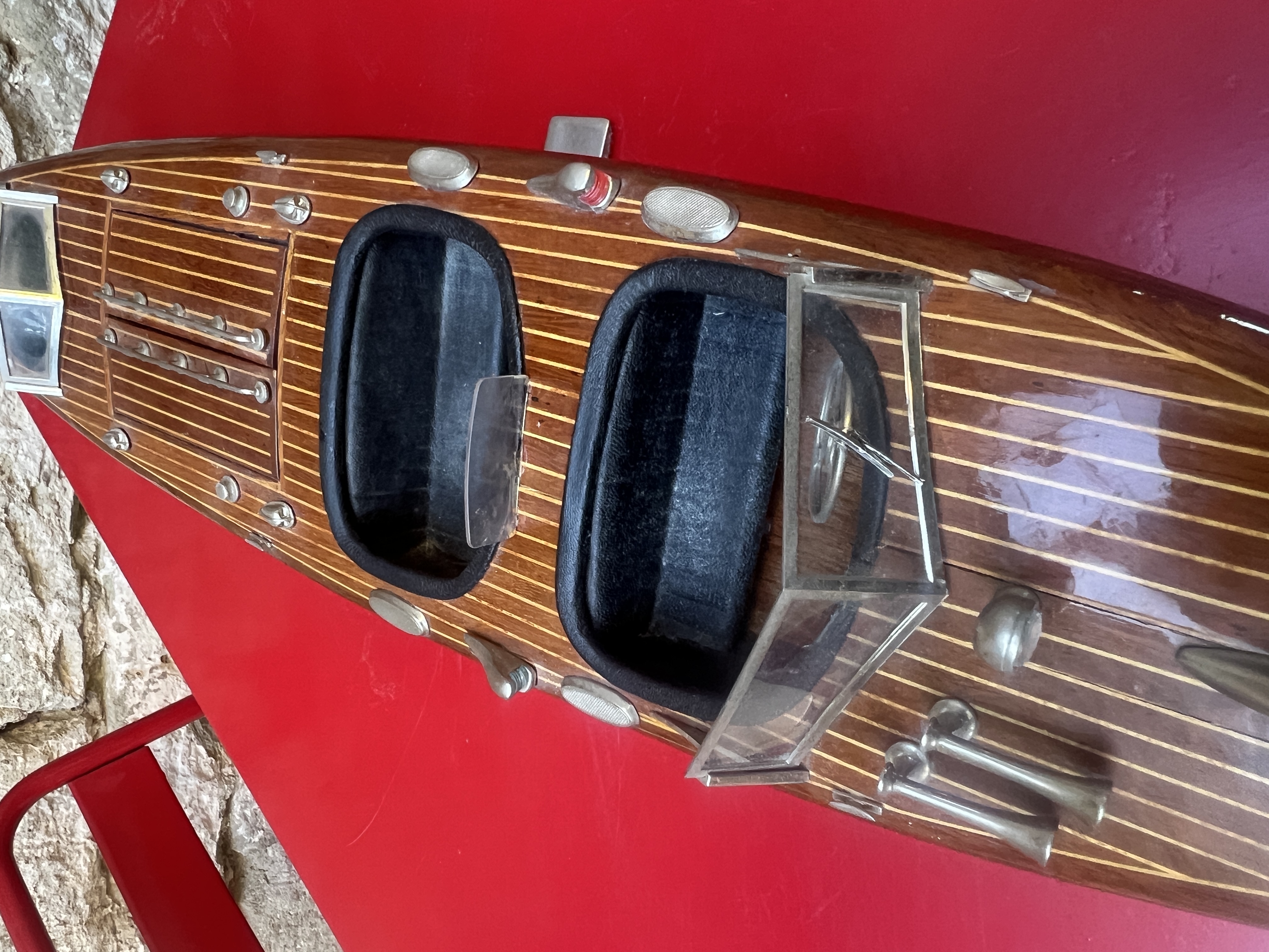 Modèle réduit de bateau  RIVA 