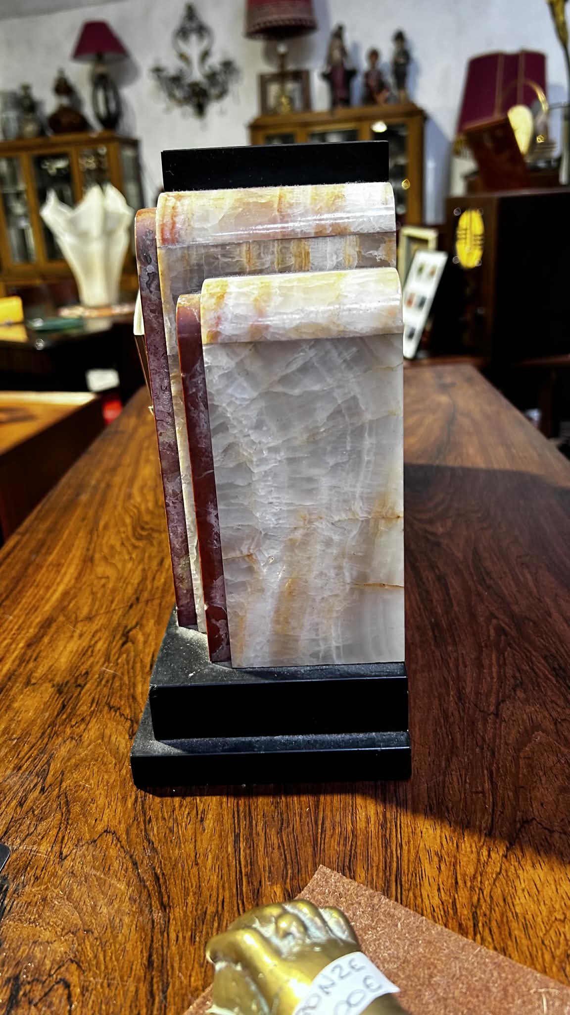 Pendule Art Déco en onyx et marbre