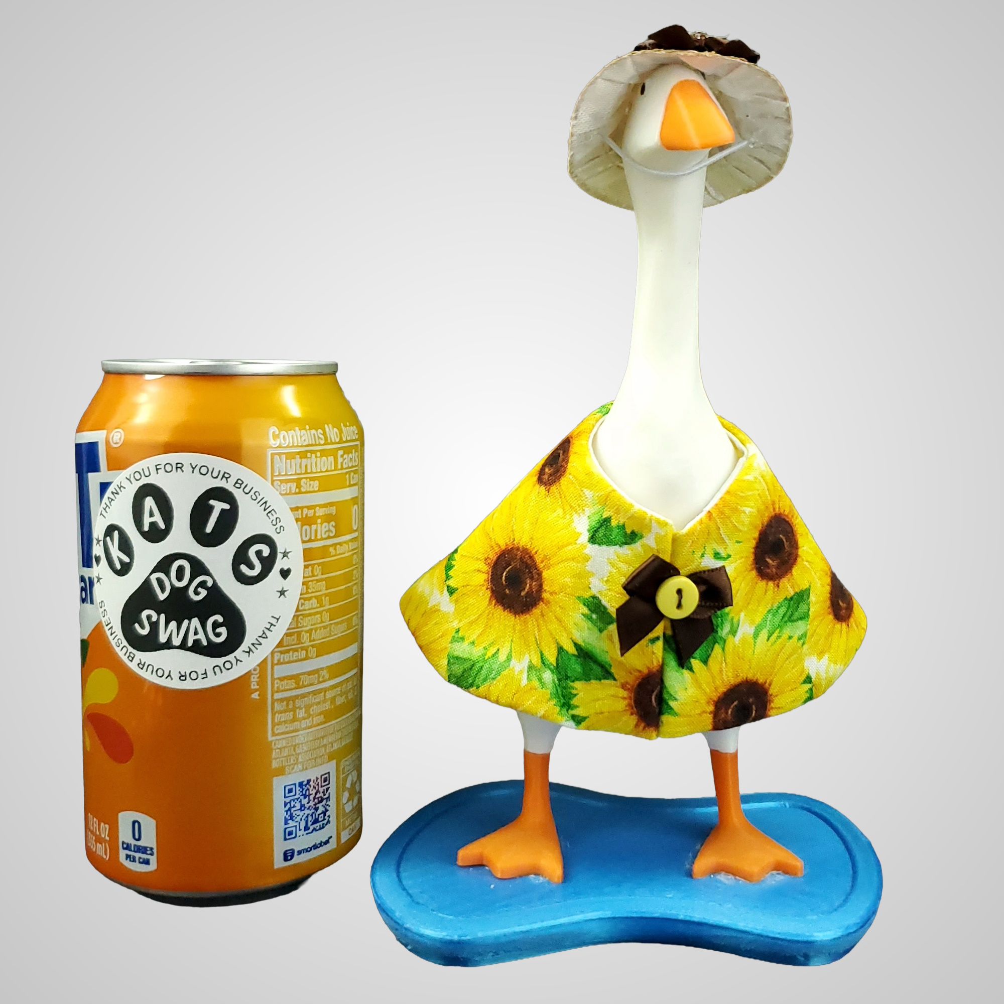 Sunflower Dress with Straw Hat for a 7 inch Desk Goose