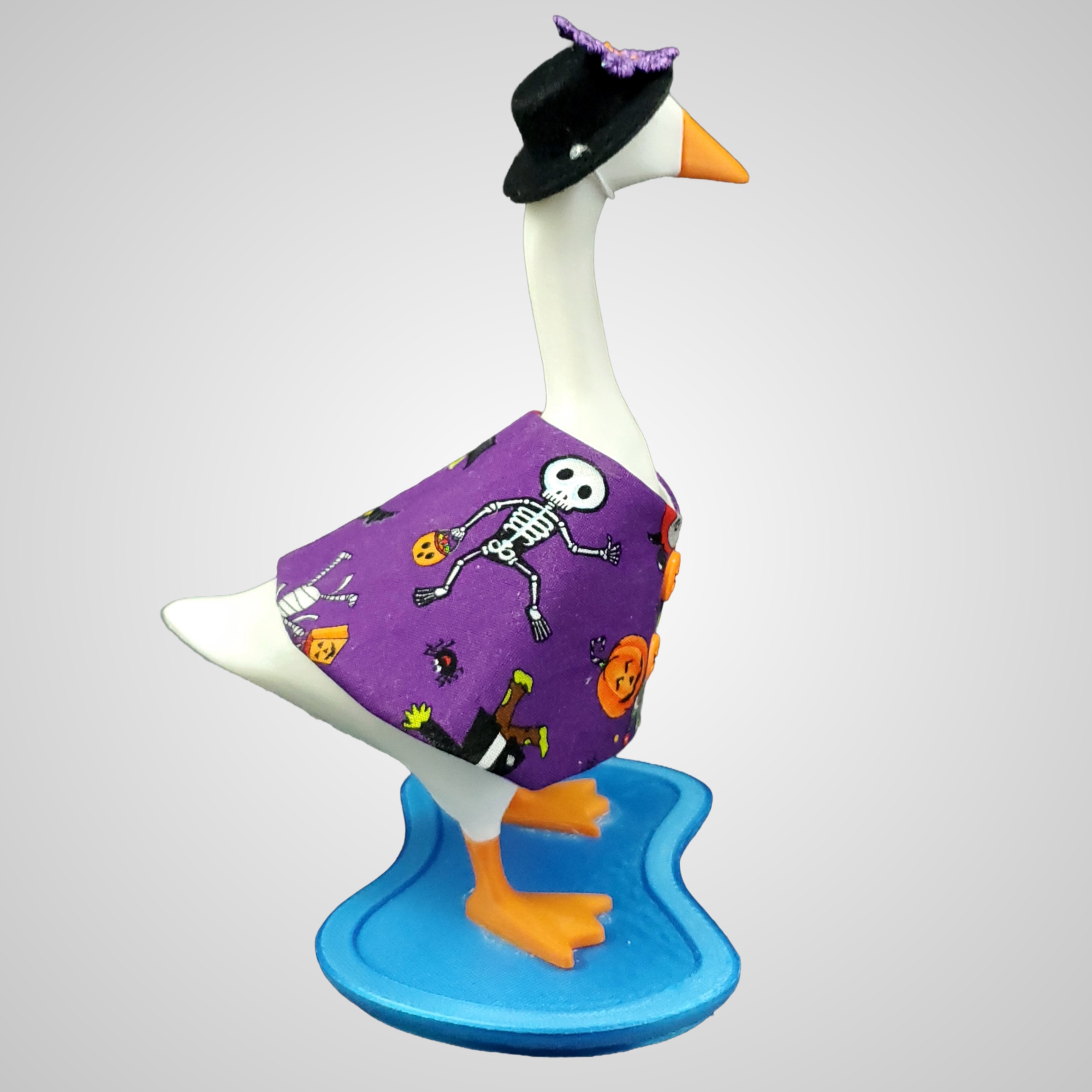 Purple Halloween Dress and Black Felt Hat for 7-inch Desk Goose