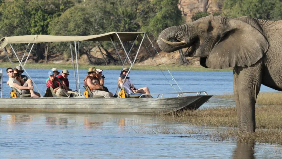 5 Days Victoria Falls, Chobe National Park & Livingstone Town Tour Package