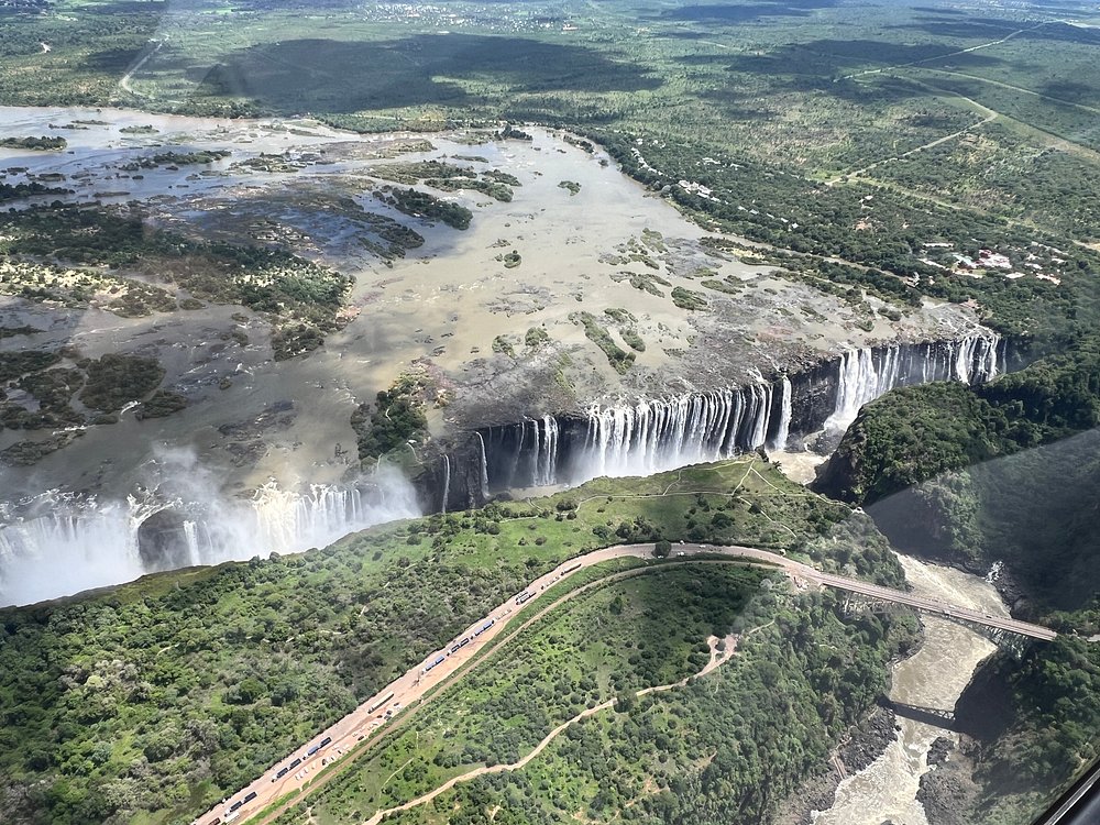 5 Days Luxury Safari ~ Victoria Falls, Zambia, Chobe National Park (Botswana)
