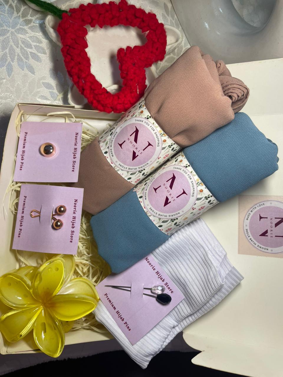 Noorie Hijab Store – Premium Hamper Box ✨