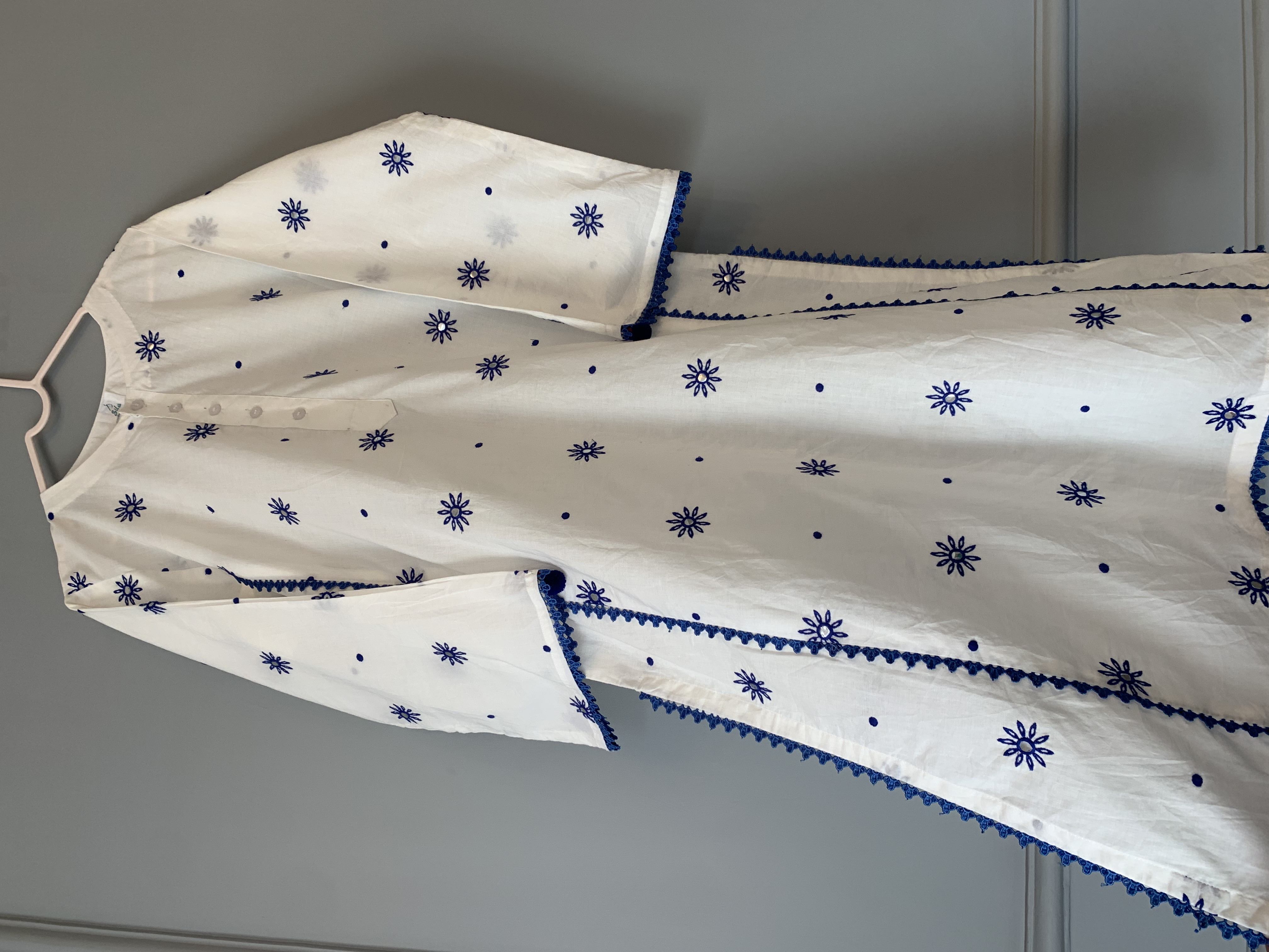 Embroidered White Kurta