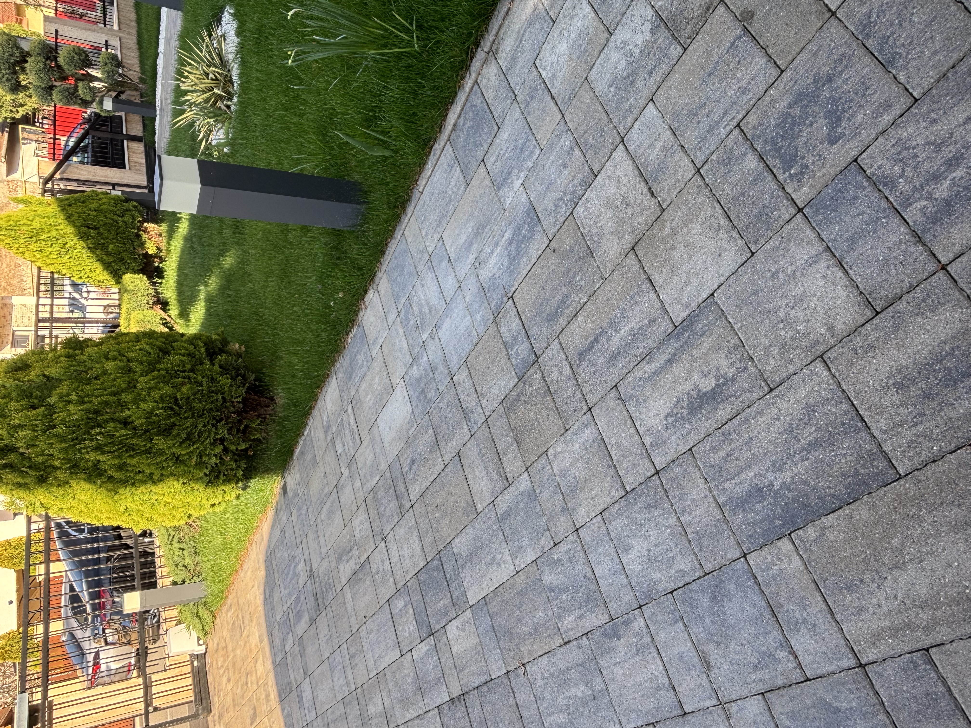 Pavaj ROCA gri antic 6cm