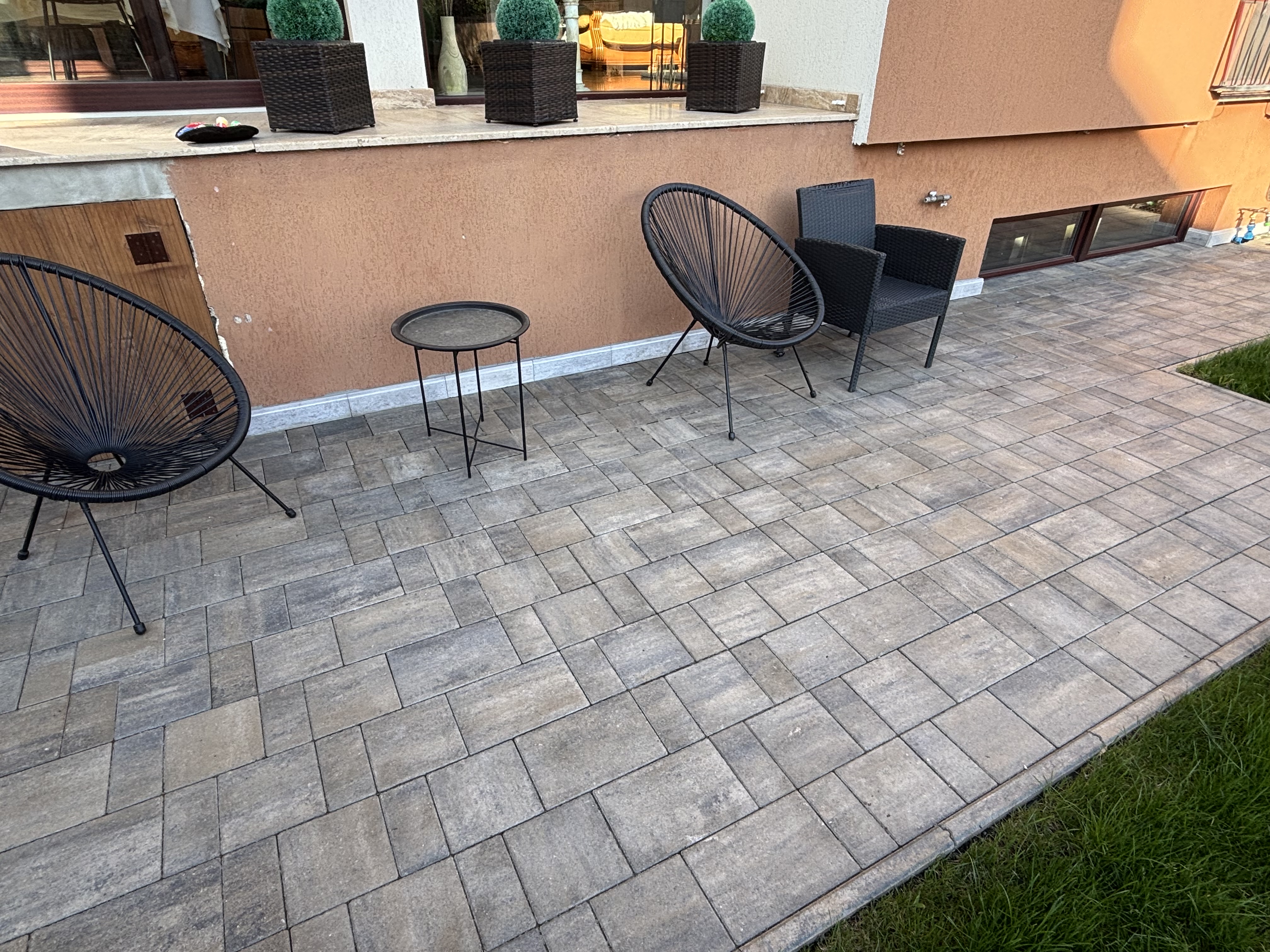 Pavaj ROCA gri antic 6cm