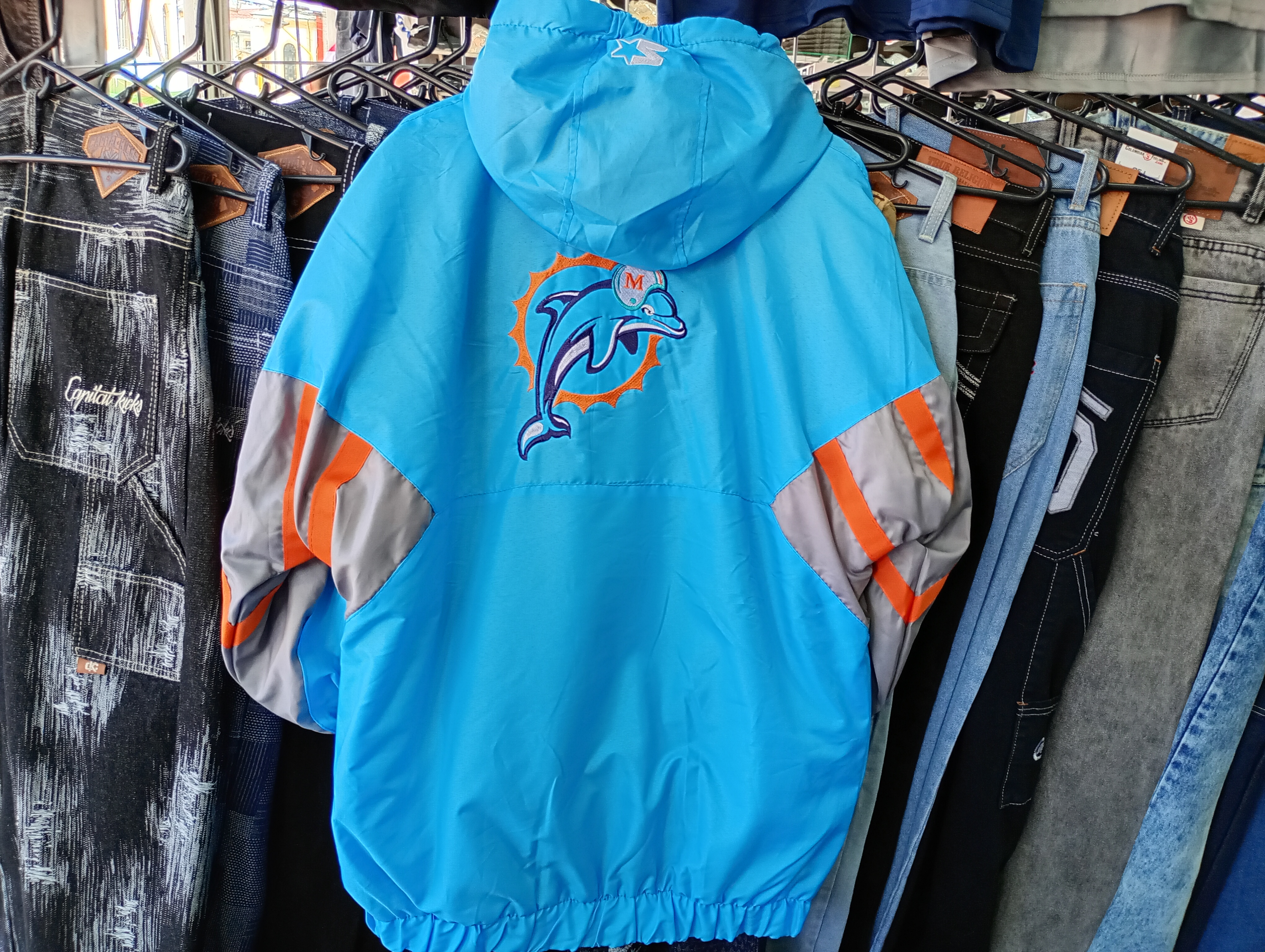 Chaqueta Starter Cangurera