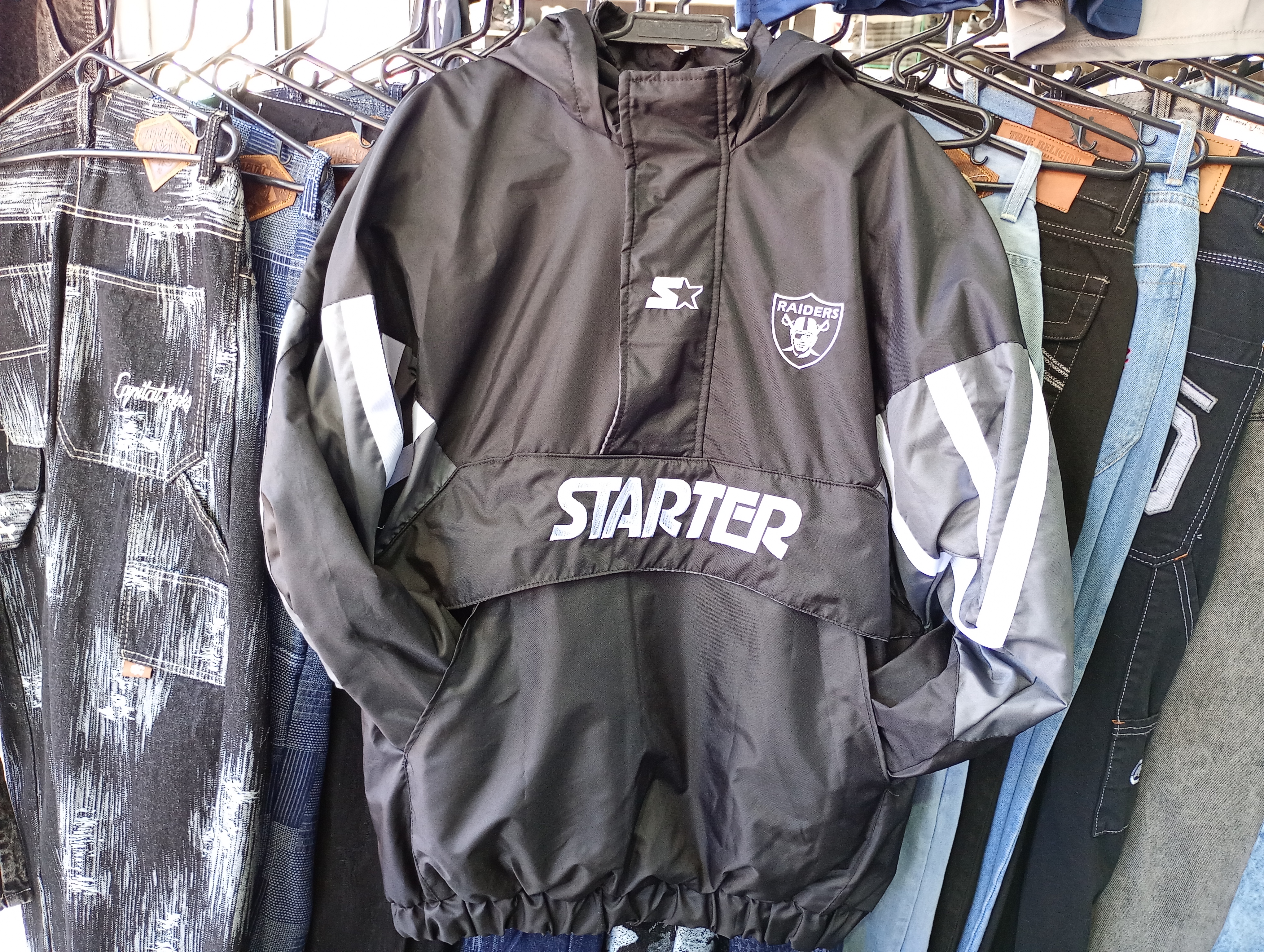 Chaqueta Starter Cangurera