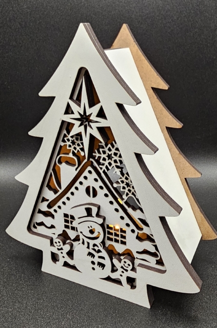 Árvore de Natal decorativa de madeira