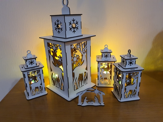 Lanterna decorativa de Natal com cervos