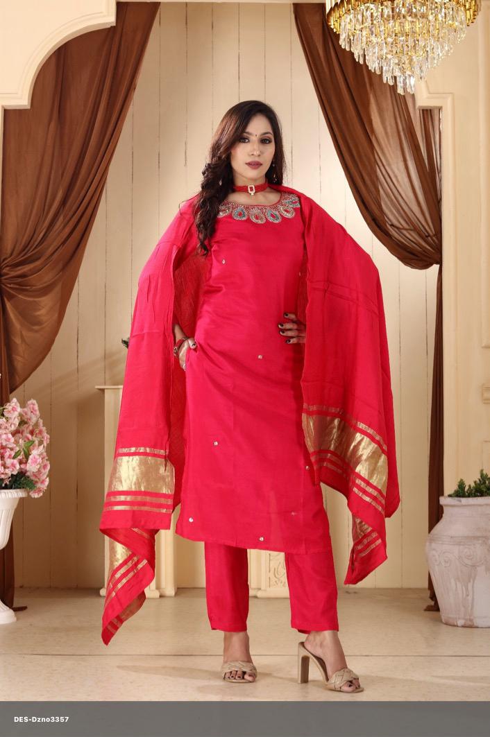 Elegant Dola Silk Salwar Kameez