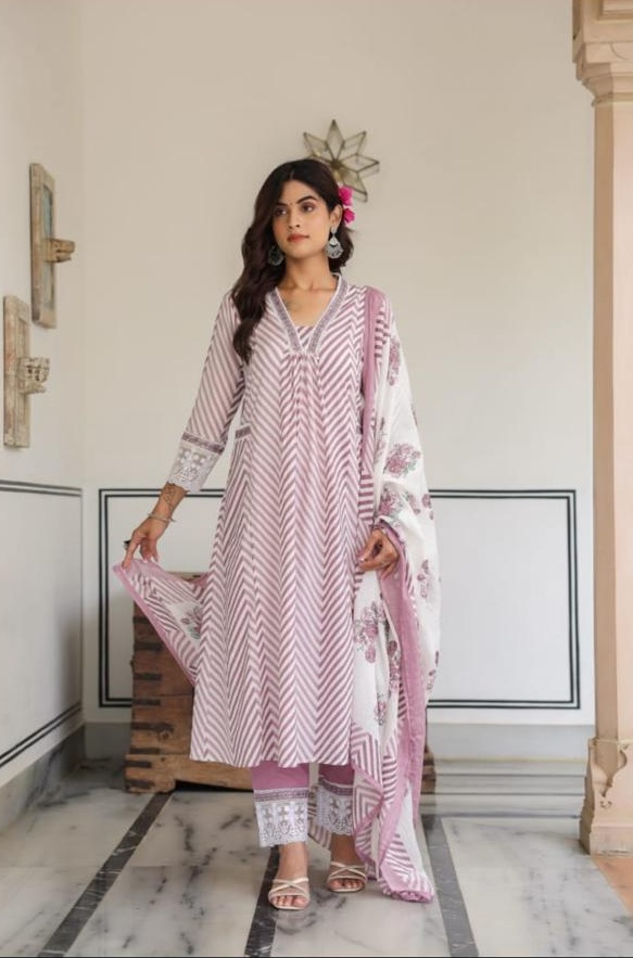 Elegant Striped Kurta Set
