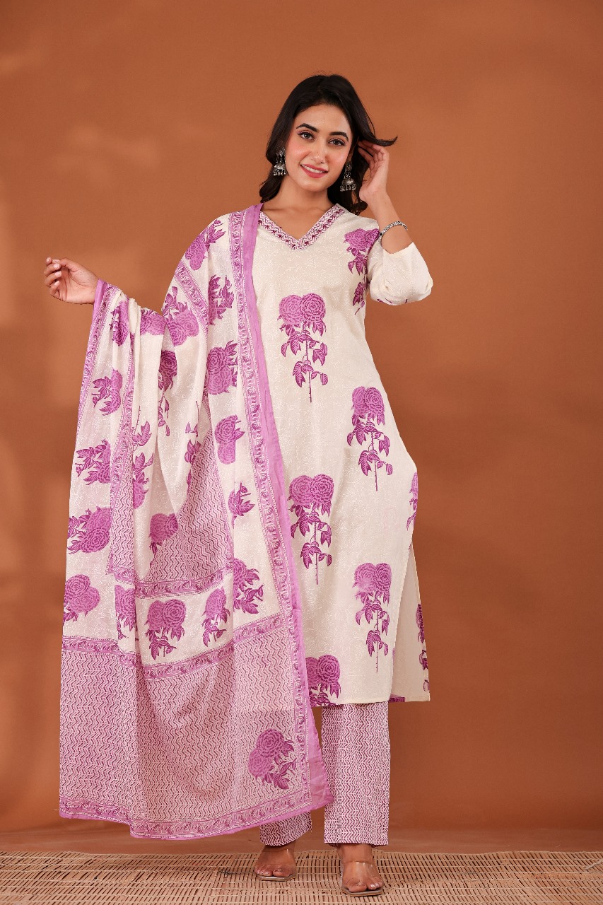 Elegant Floral Print Kurta Set