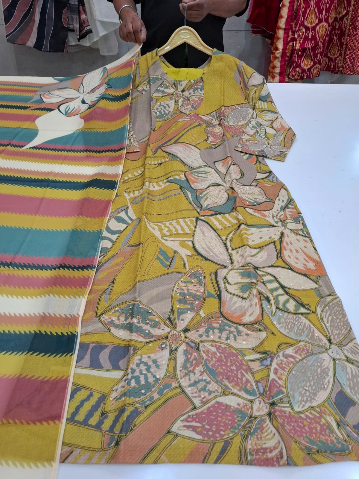 Pure Linen Floral Patterned Dress