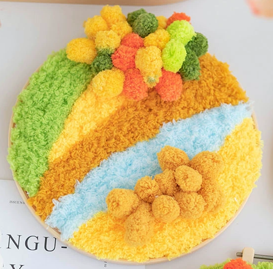 Sewing your own decoration 