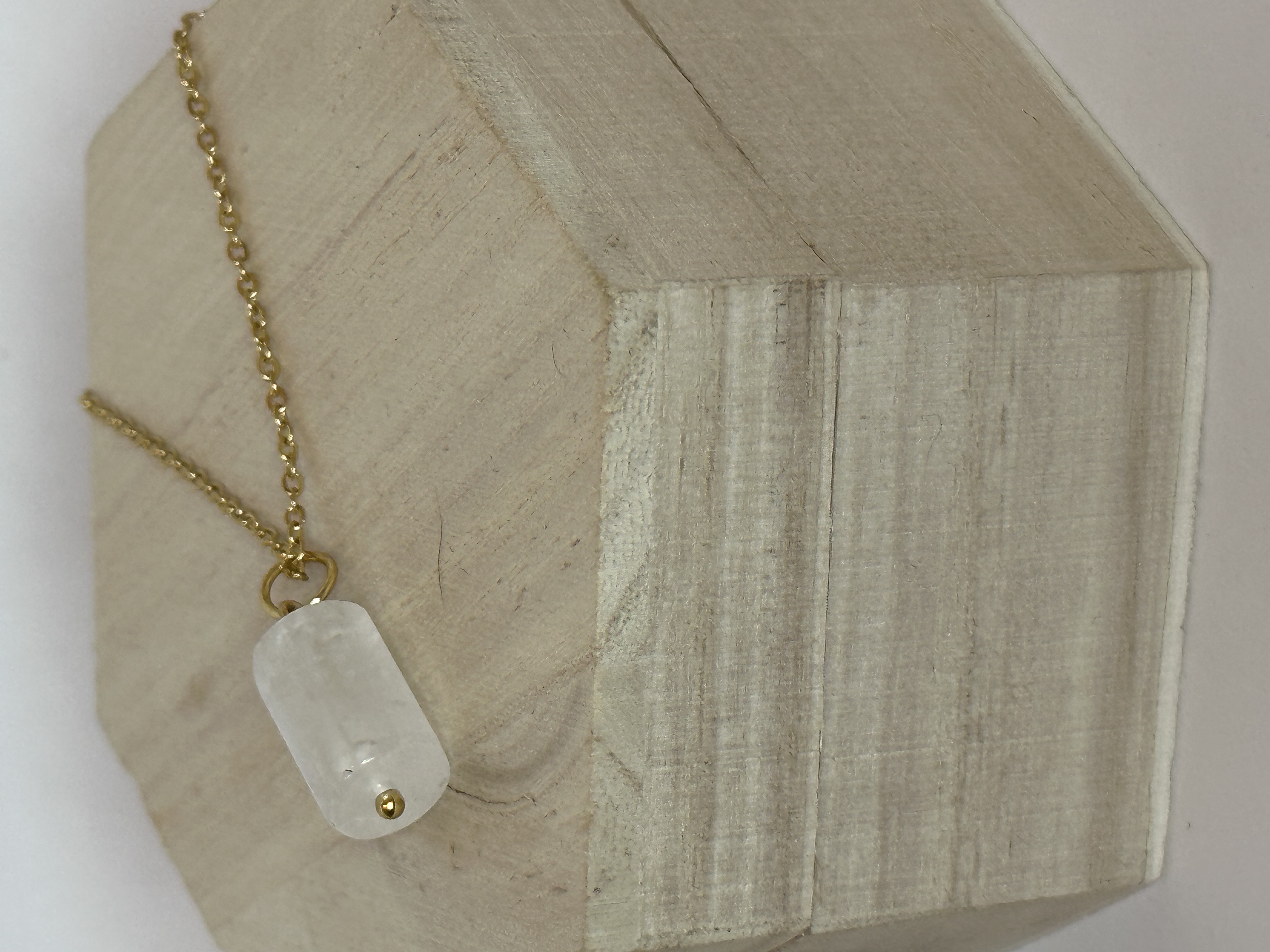 Colgante de Cuarzo Blanco 