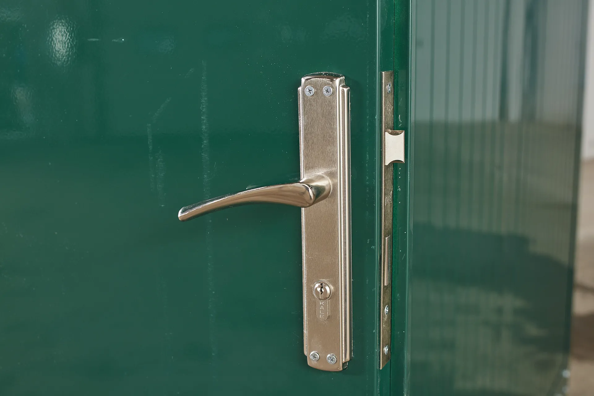 2.3m x 2.3m Flatpacked Office