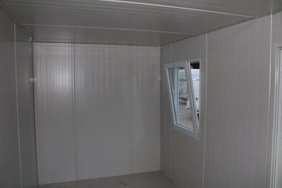 Large Flat Pack Office (6.5m x 2.3m) for Sale