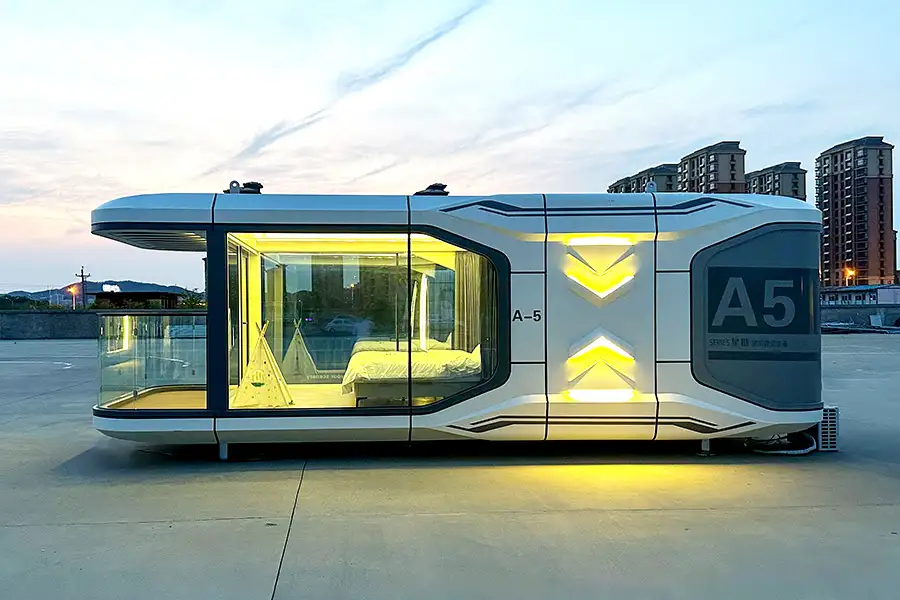  A5 Series Space Capsule